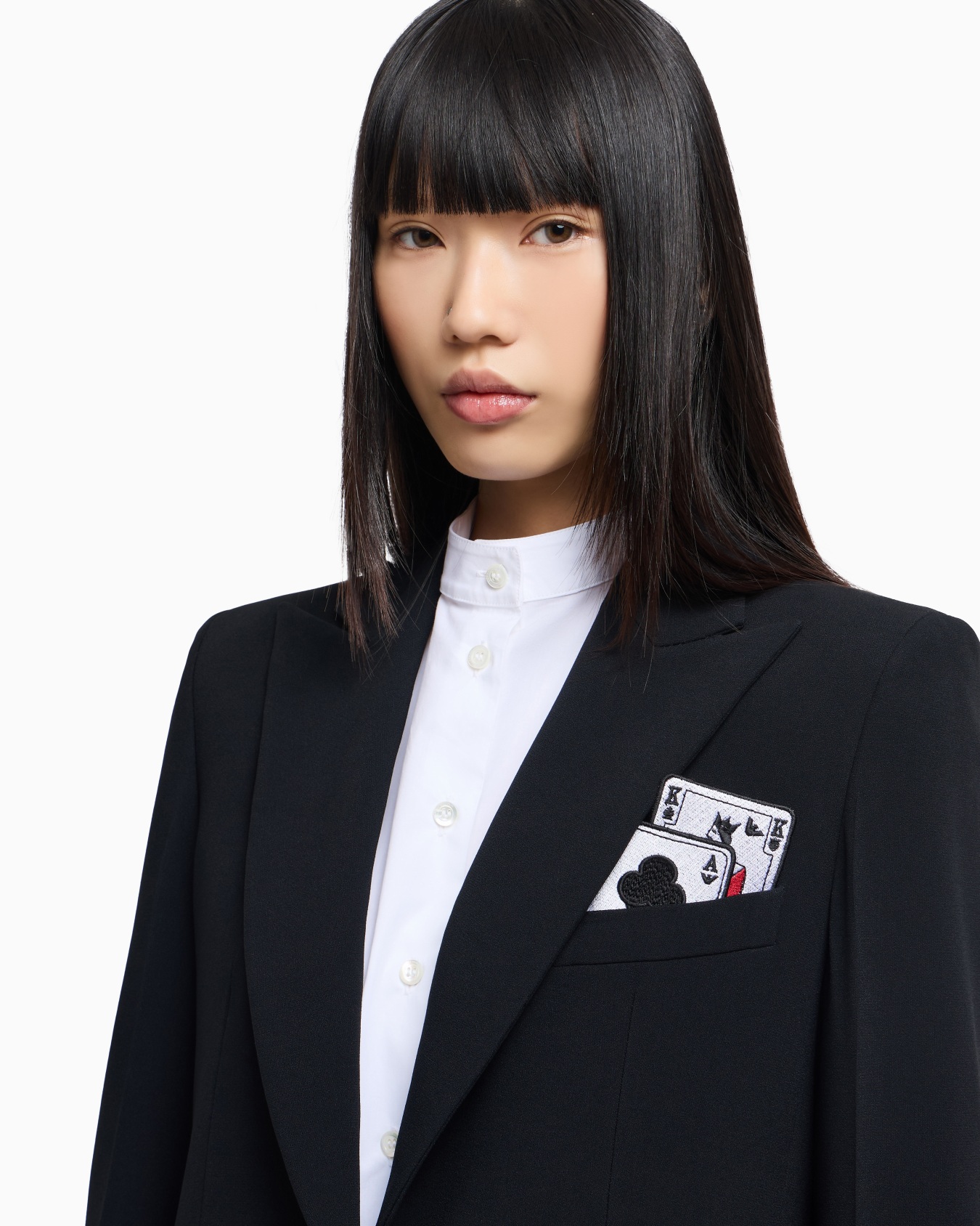 Blazer à simple boutonnage en envers satin avec détail jeu de Cartes  Diapositive 4