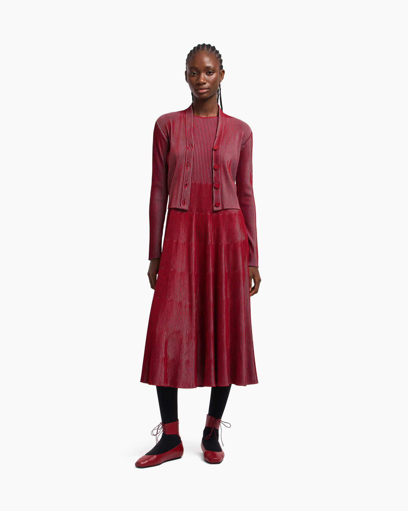 Sleeveless dress in knit front and back plated effect Slide 2
