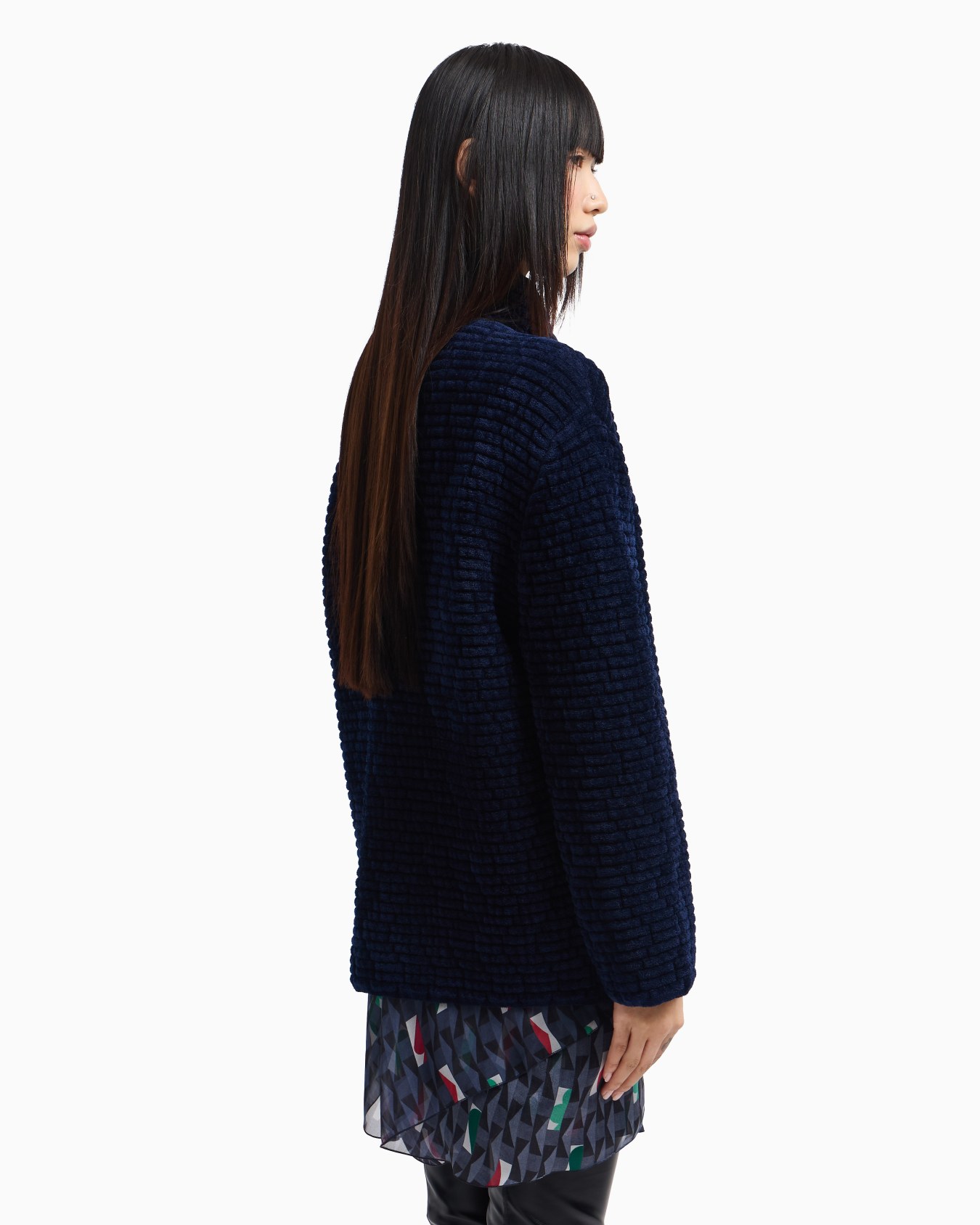 Embossed jacquard bonded terry-effect chenille jacket Slide 2
