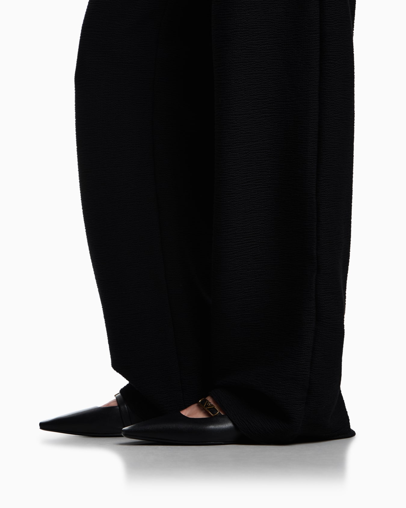 ASV embossed, textured jersey palazzo trousers Slide 4