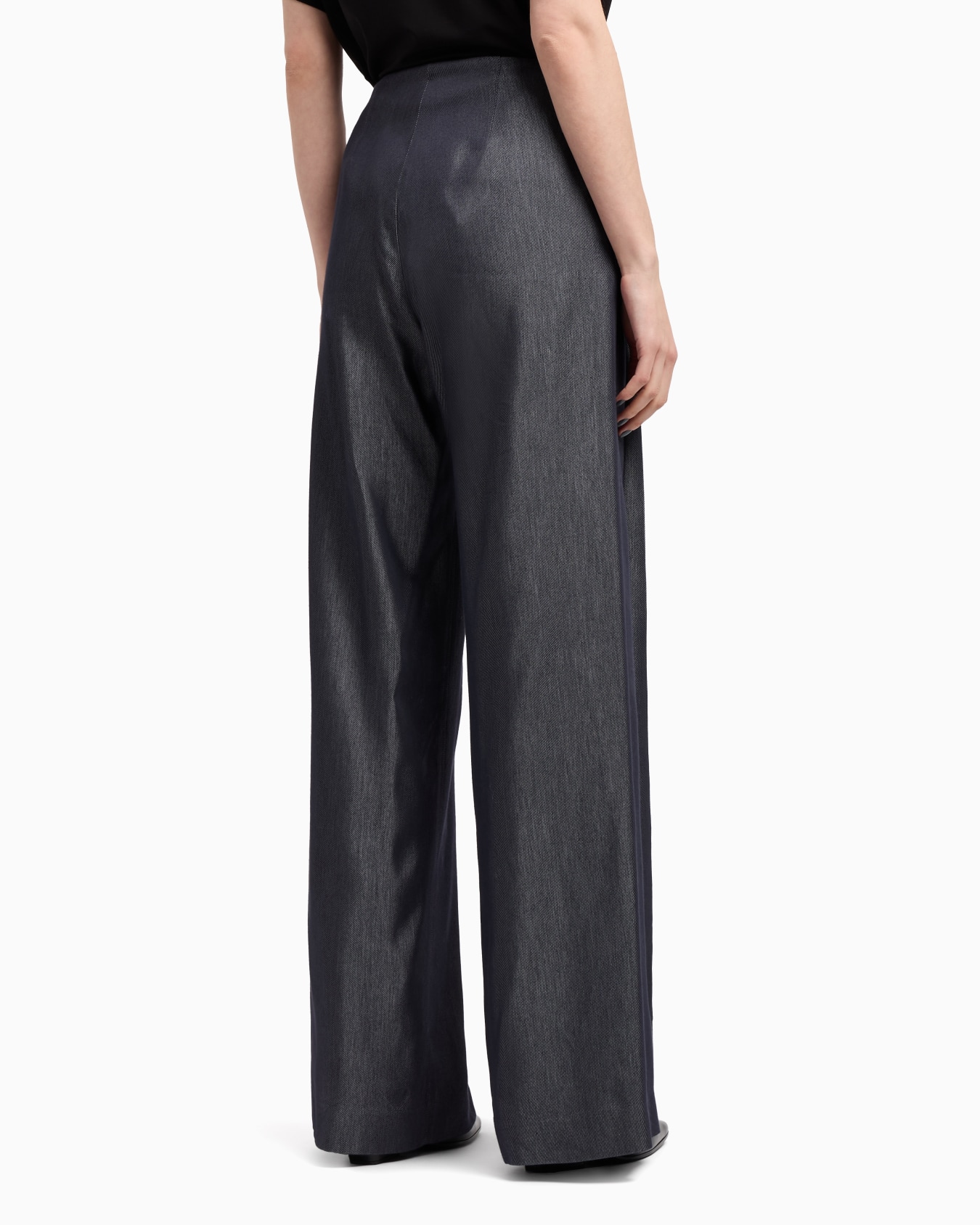 Polygon capsule collection yarn-dyed gabardine trousers Slide 2
