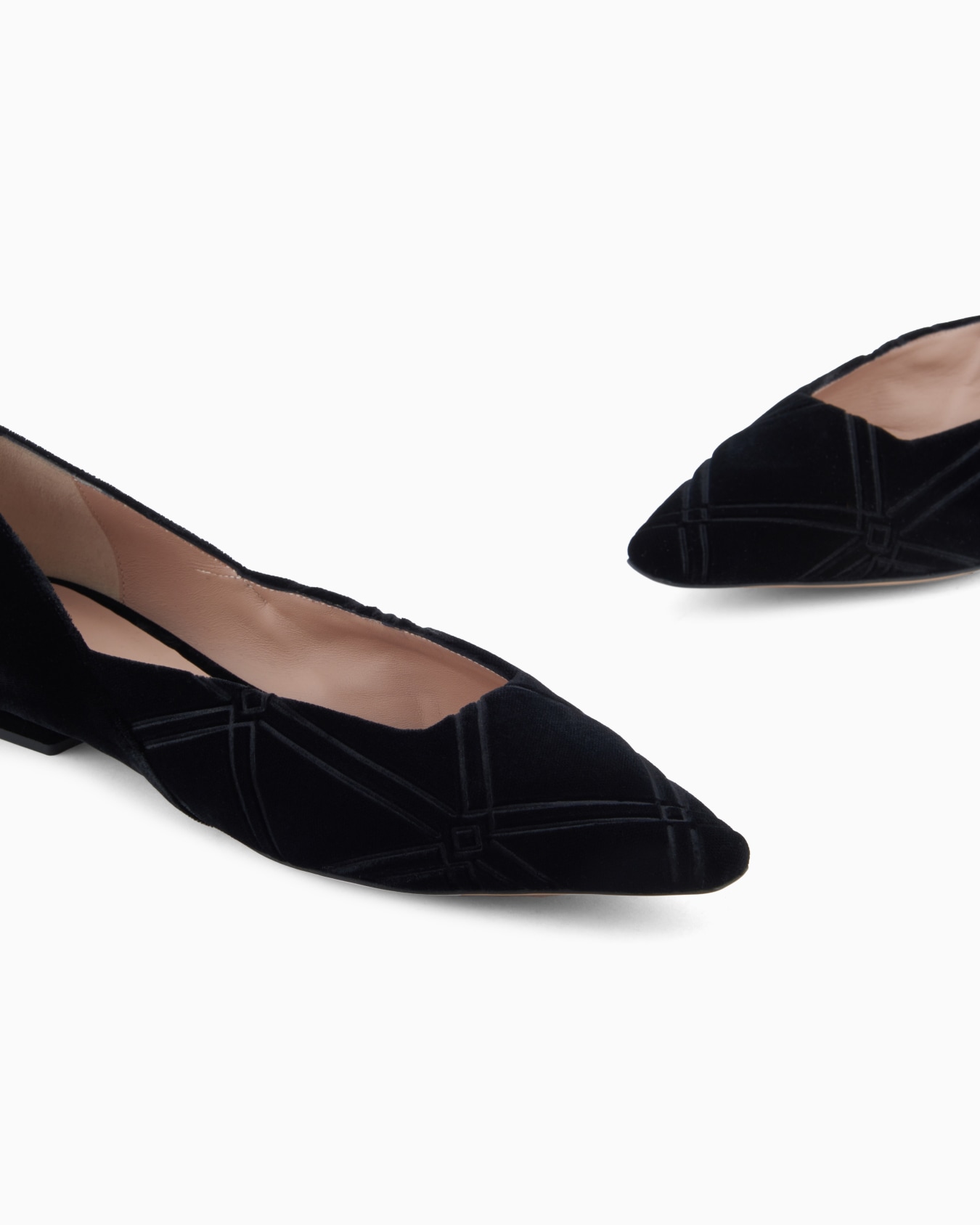 Embossed motif velvet ballerinas Slide 4