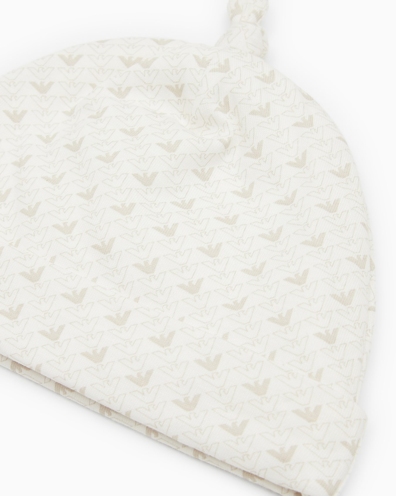 Jersey beanie with op-art eagles Slide 2