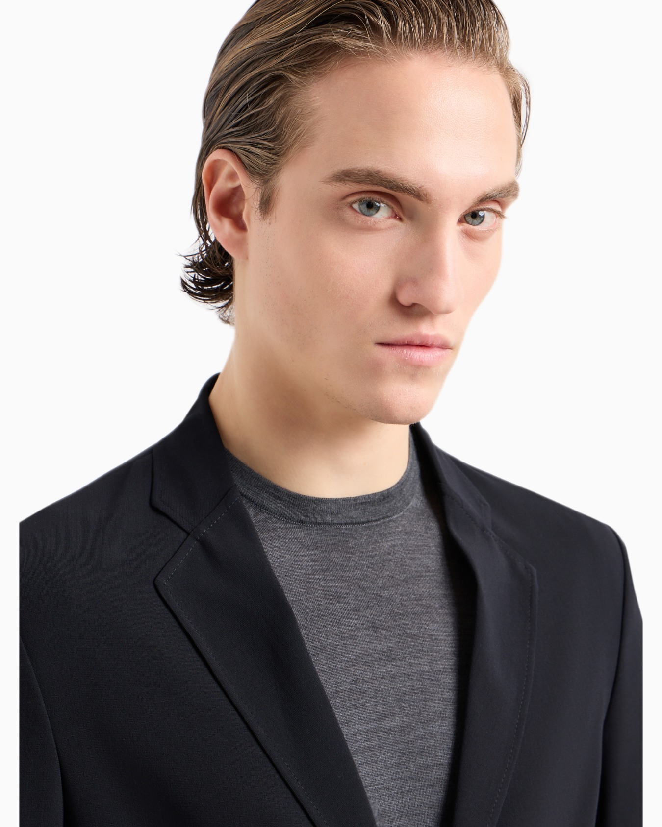 Single-breasted, virgin-wool jacket Slide 5