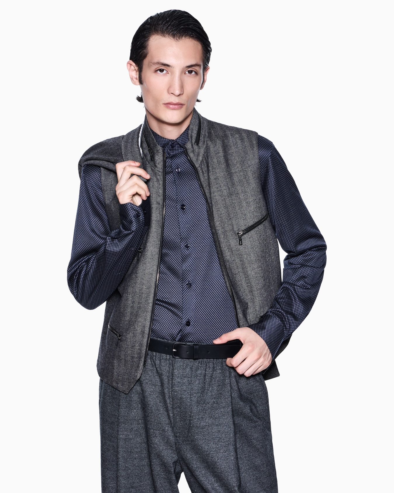 Camisa slim fit de punto de seda y algodón microjacquard Diapositiva 5