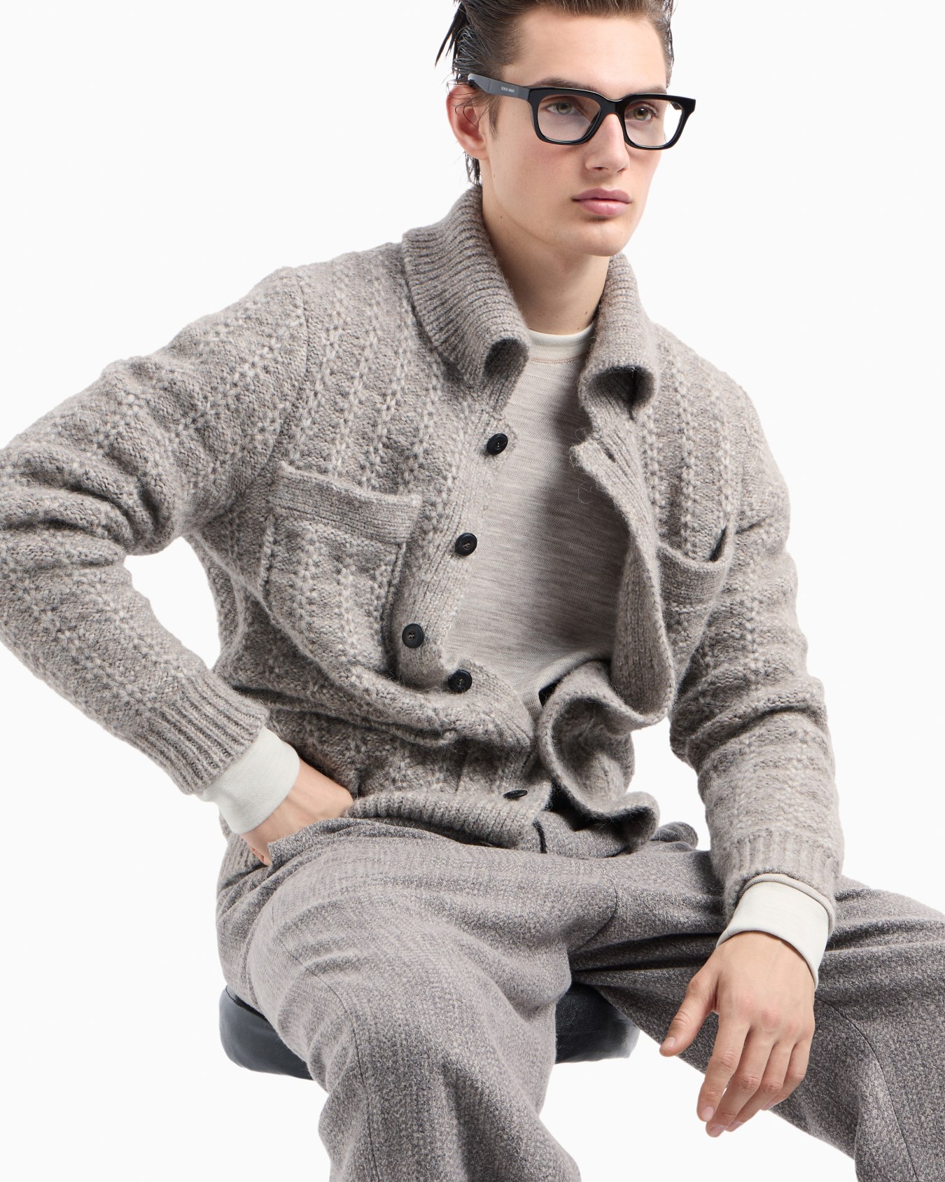 Flat-Front-Hose aus einer Mischung aus Viskose und Wolle in Jacquard-Verarbeitung Folie 6
