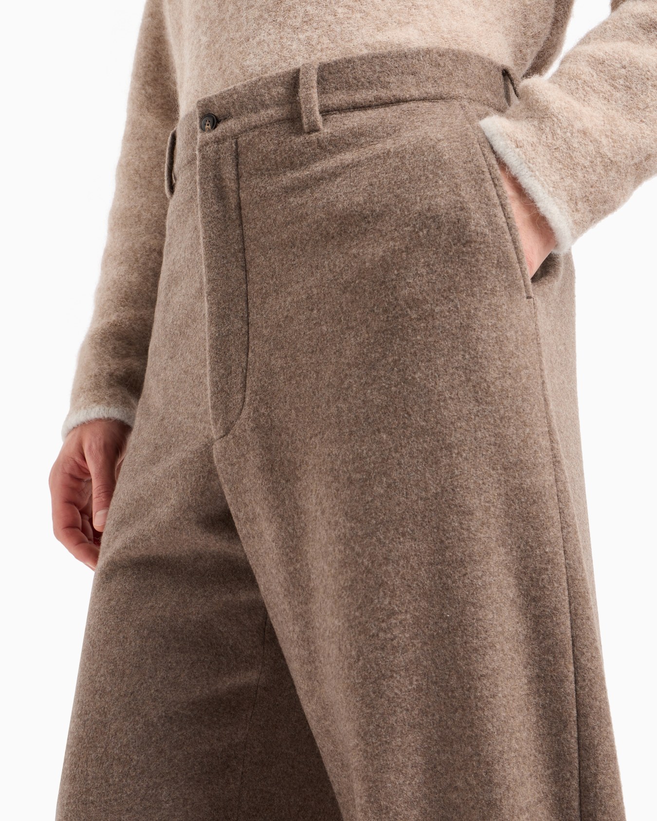 Pantalones sin pinzas en forro polar de puro cachemir jaspeado Diapositiva 4