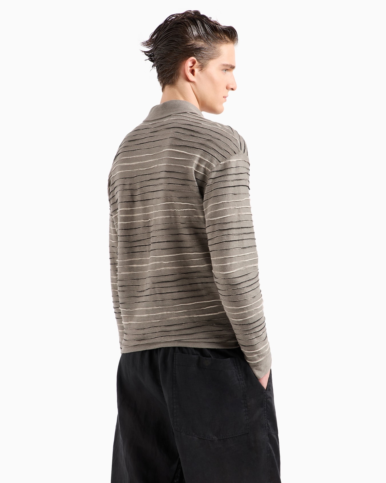 Long-sleeved polo shirt in linen, cotton and viscose jersey jacquard Slide 2