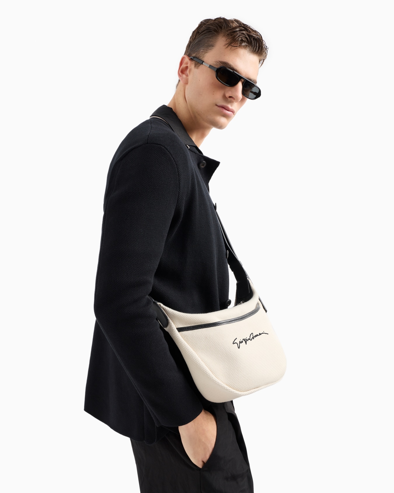 Long-sleeved polo shirt in pure linen jersey Slide 6