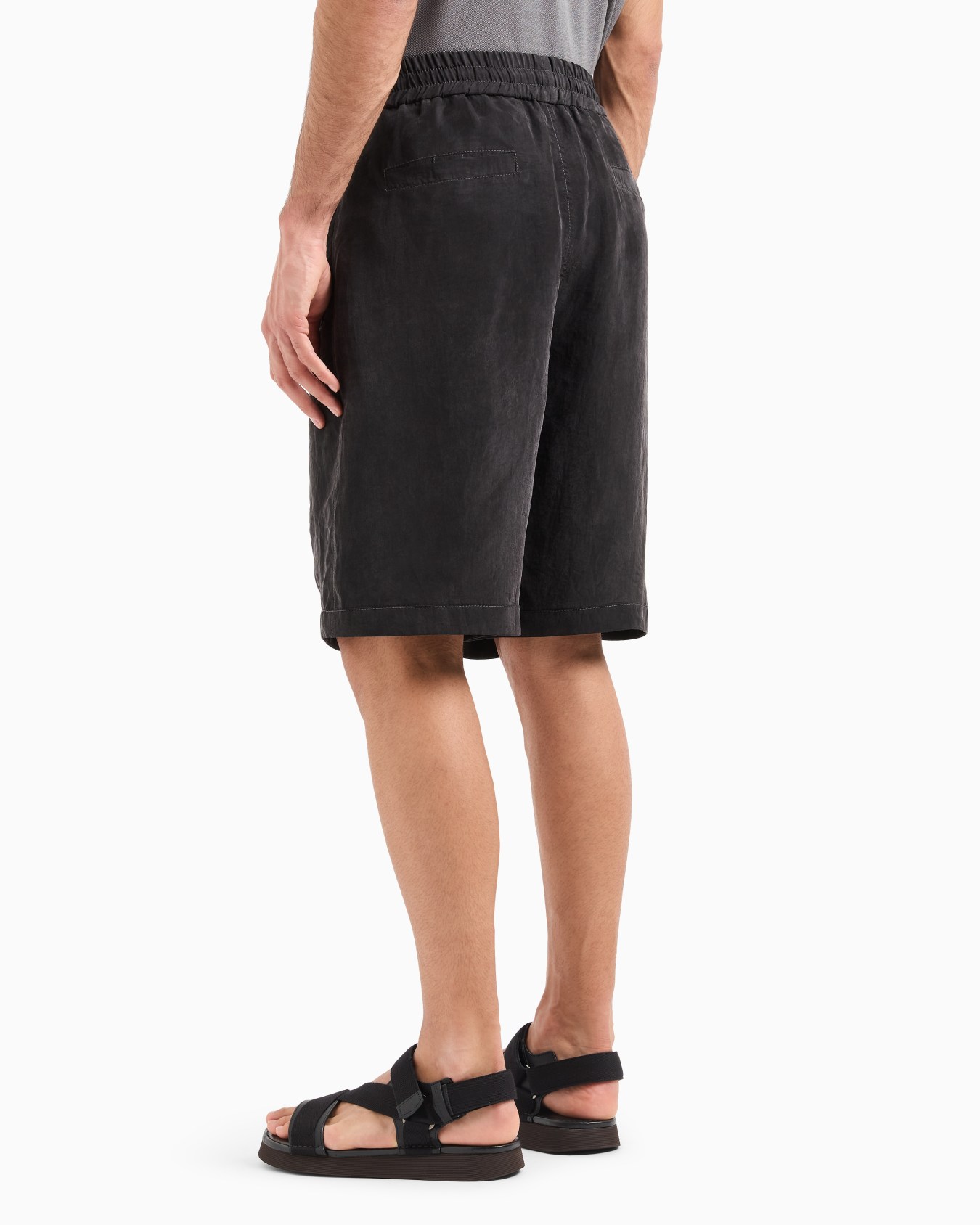 Washed Lyocell canvas bermuda shorts Slide 3