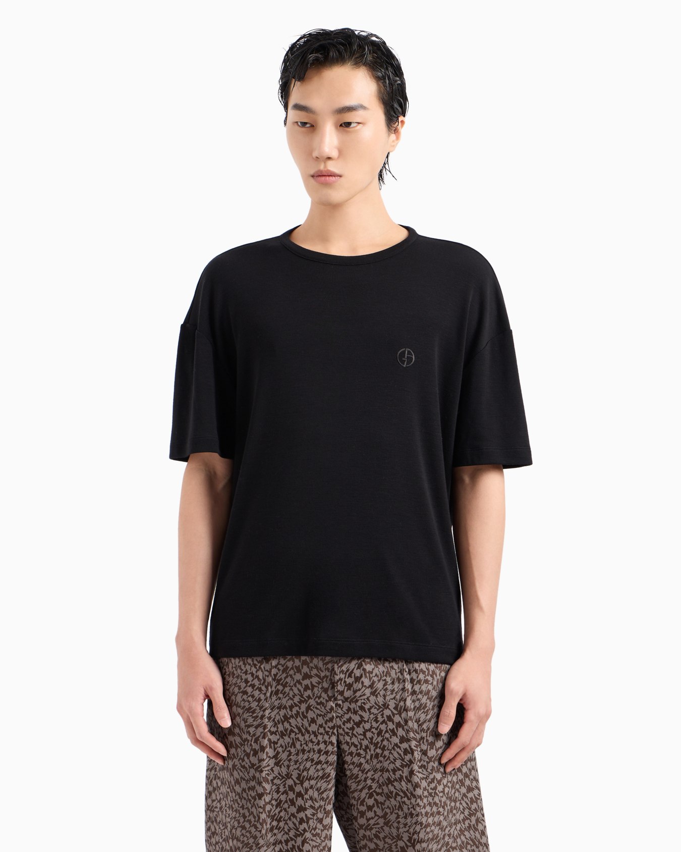 Short-sleeved T-shirt in pure virgin wool Slide 1