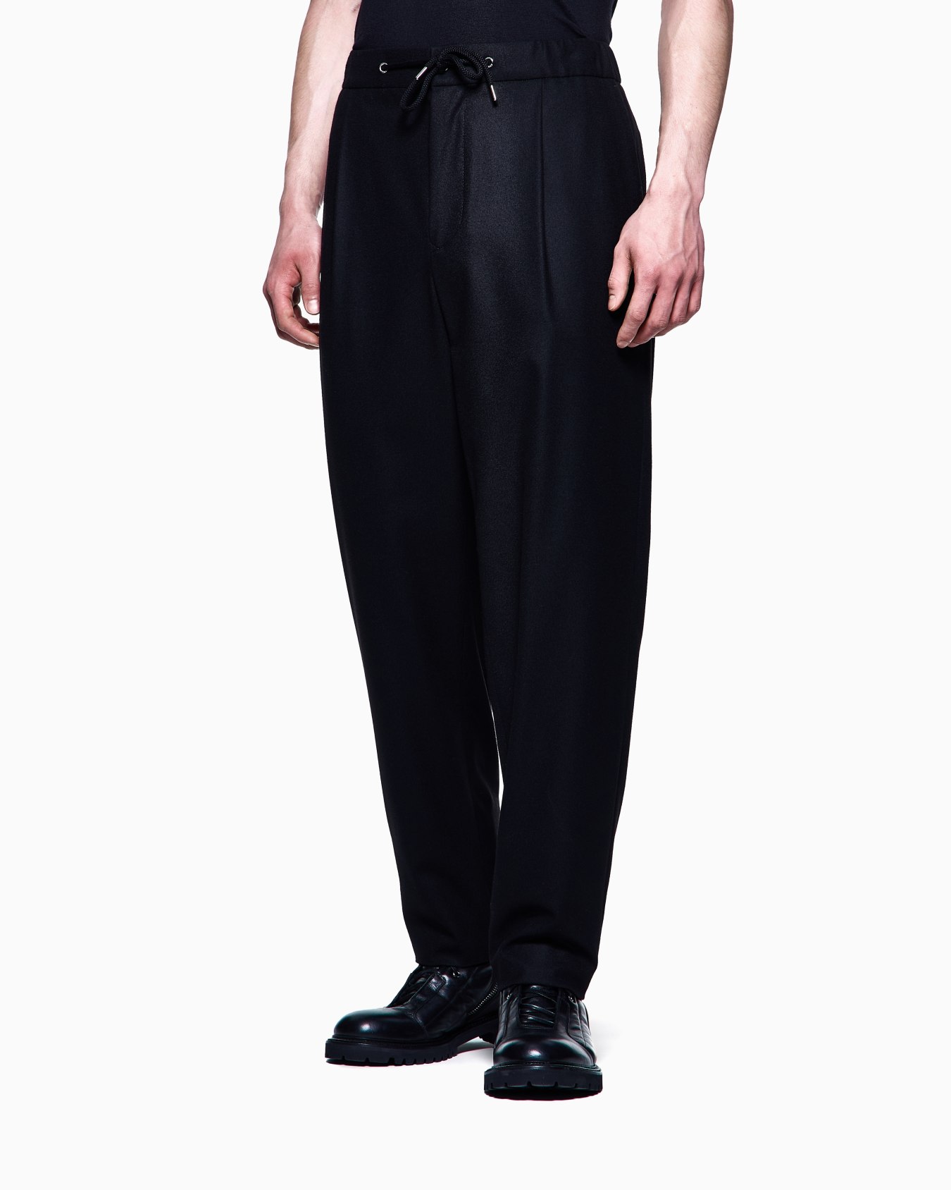Pantalones con una pinza en paño de cachemir Diapositiva 3
