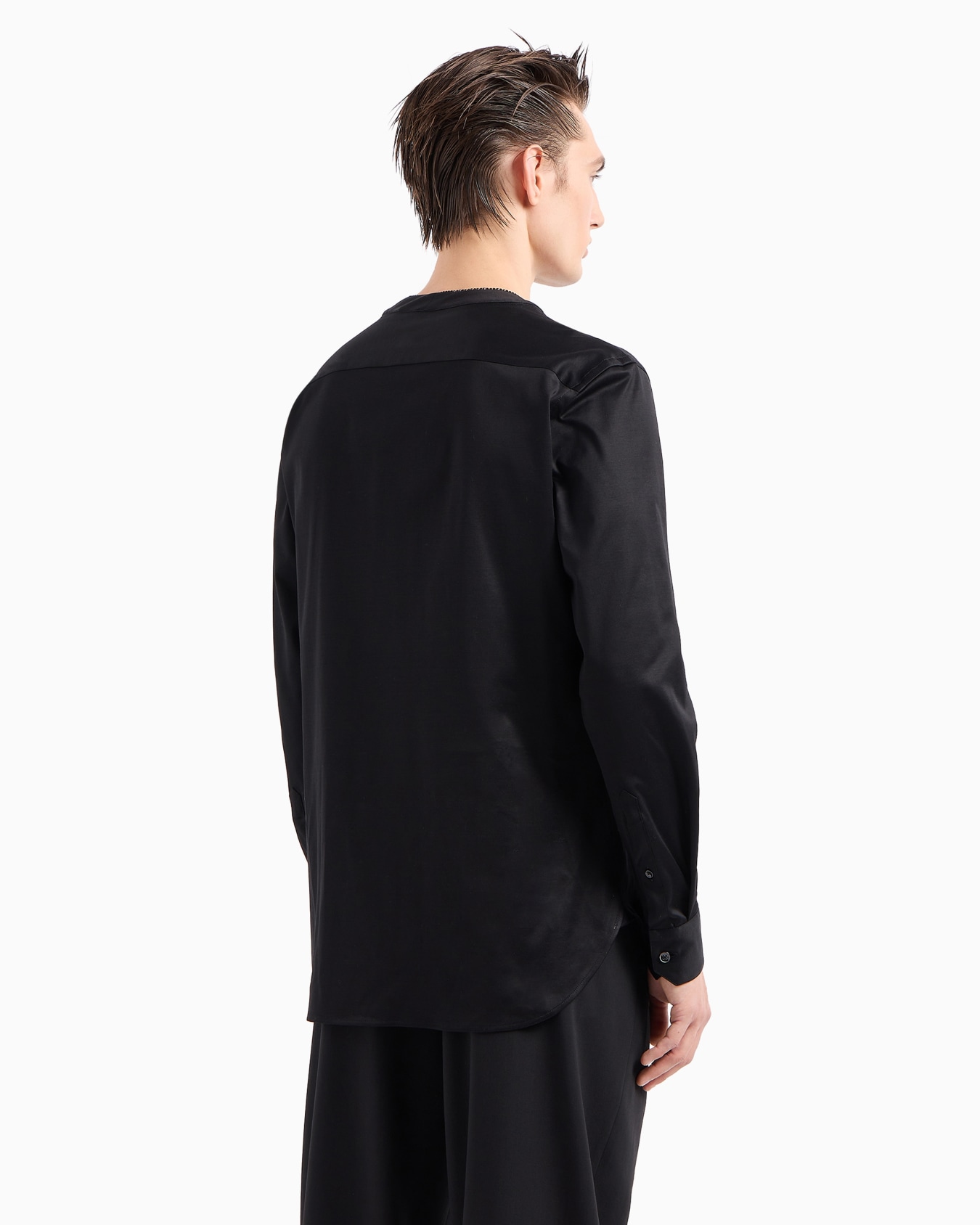 Giorgio's Camicia in interlock di seta con piping in strass Slide 3