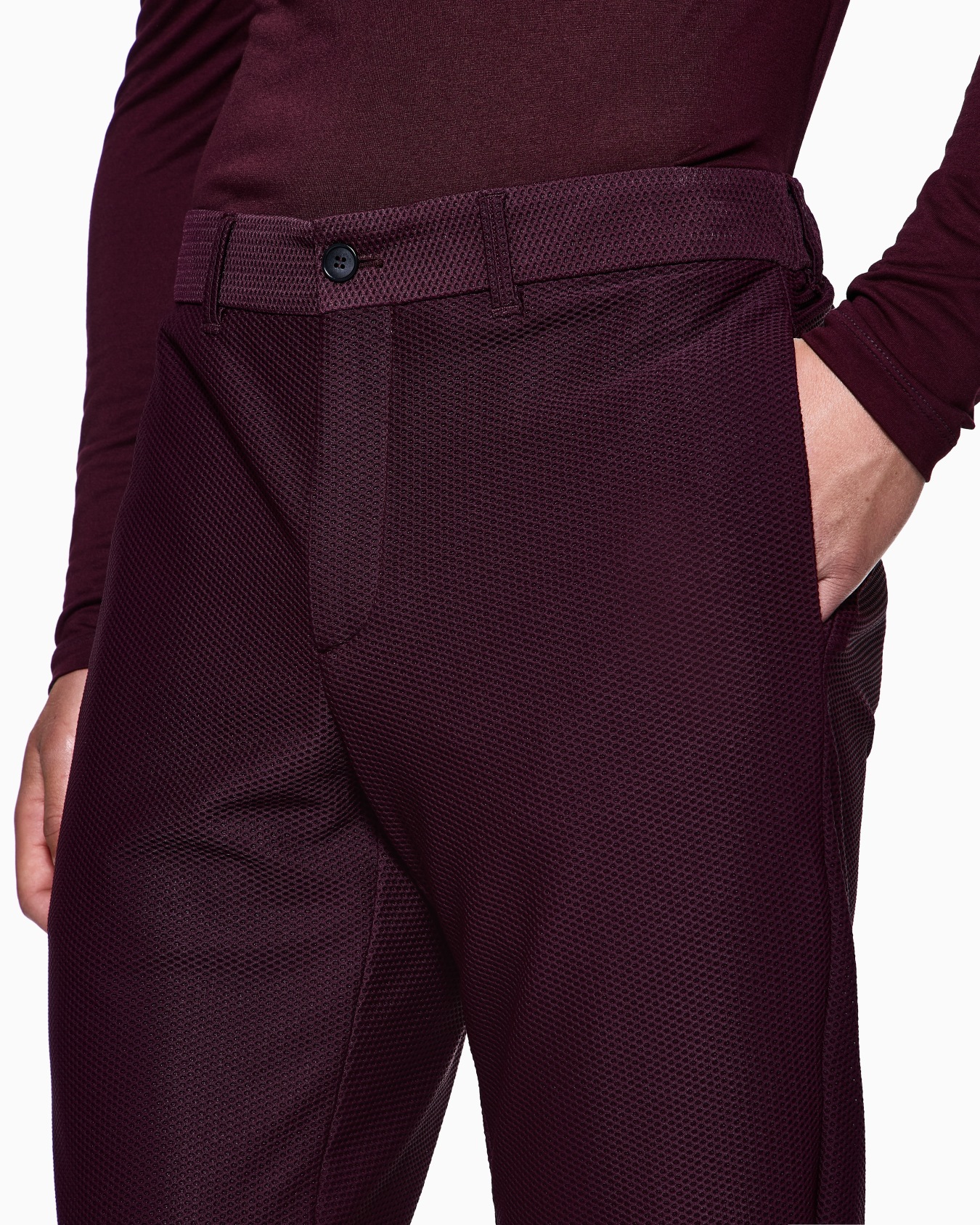 Technical waffle flat-front trousers Slide 4