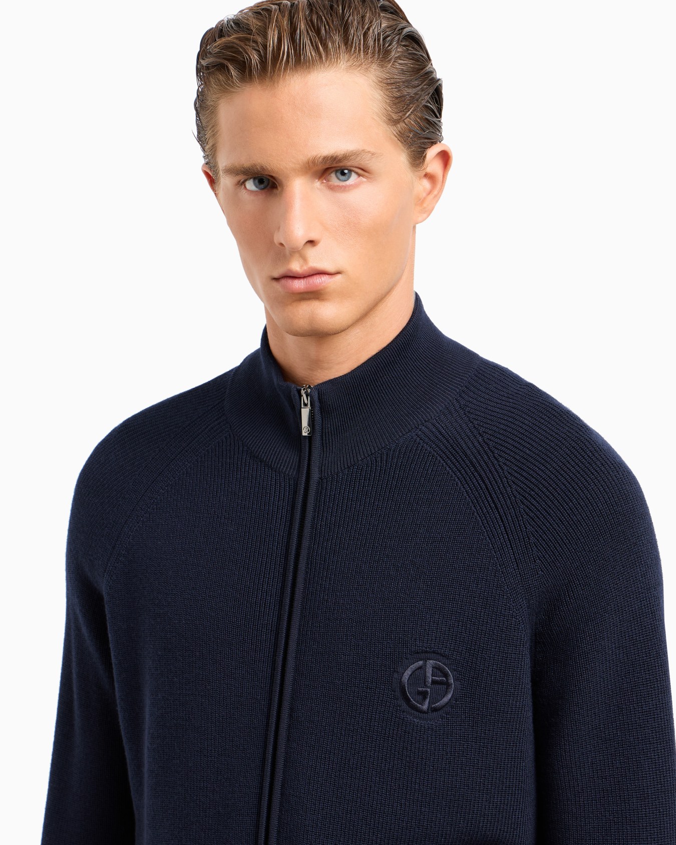 Virgin-wool, zip-up cardigan Slide 4