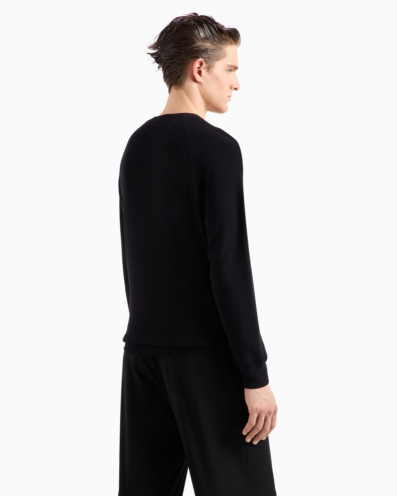 Pullover mit Rundhalsausschnitt aus Schurwolle Folie 2