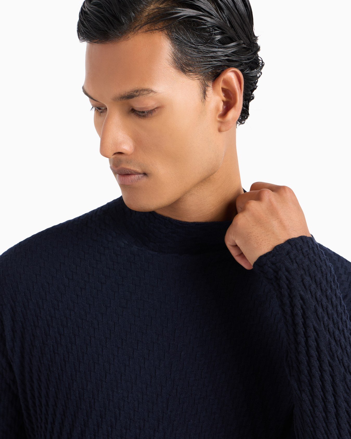 Jacquard virgin wool mock-neck jumper Slide 4