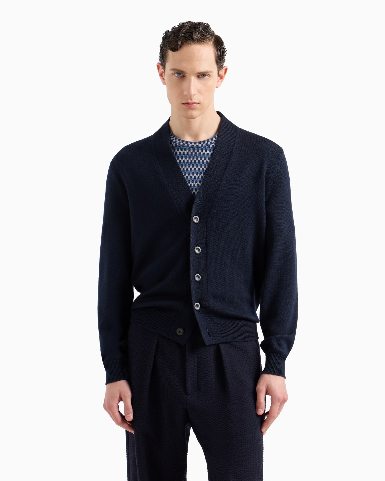 Cardigan boutonné en laine vierge Diapositive 2