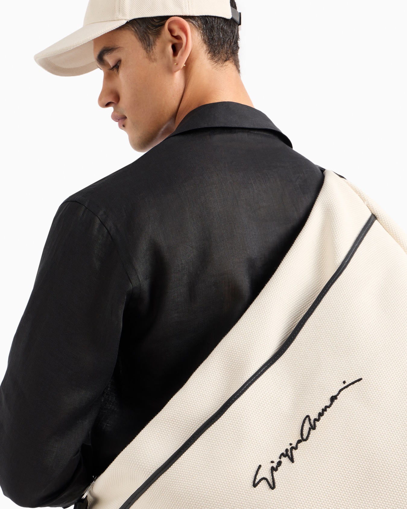 Shirt in linen canvas Slide 7