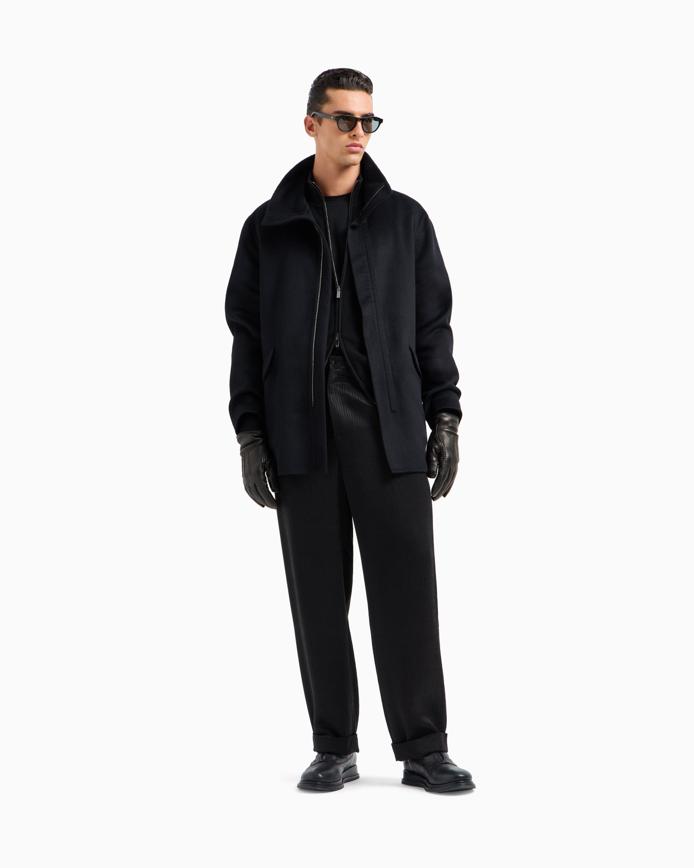Pea coat in double cashmere cloth Slide 1