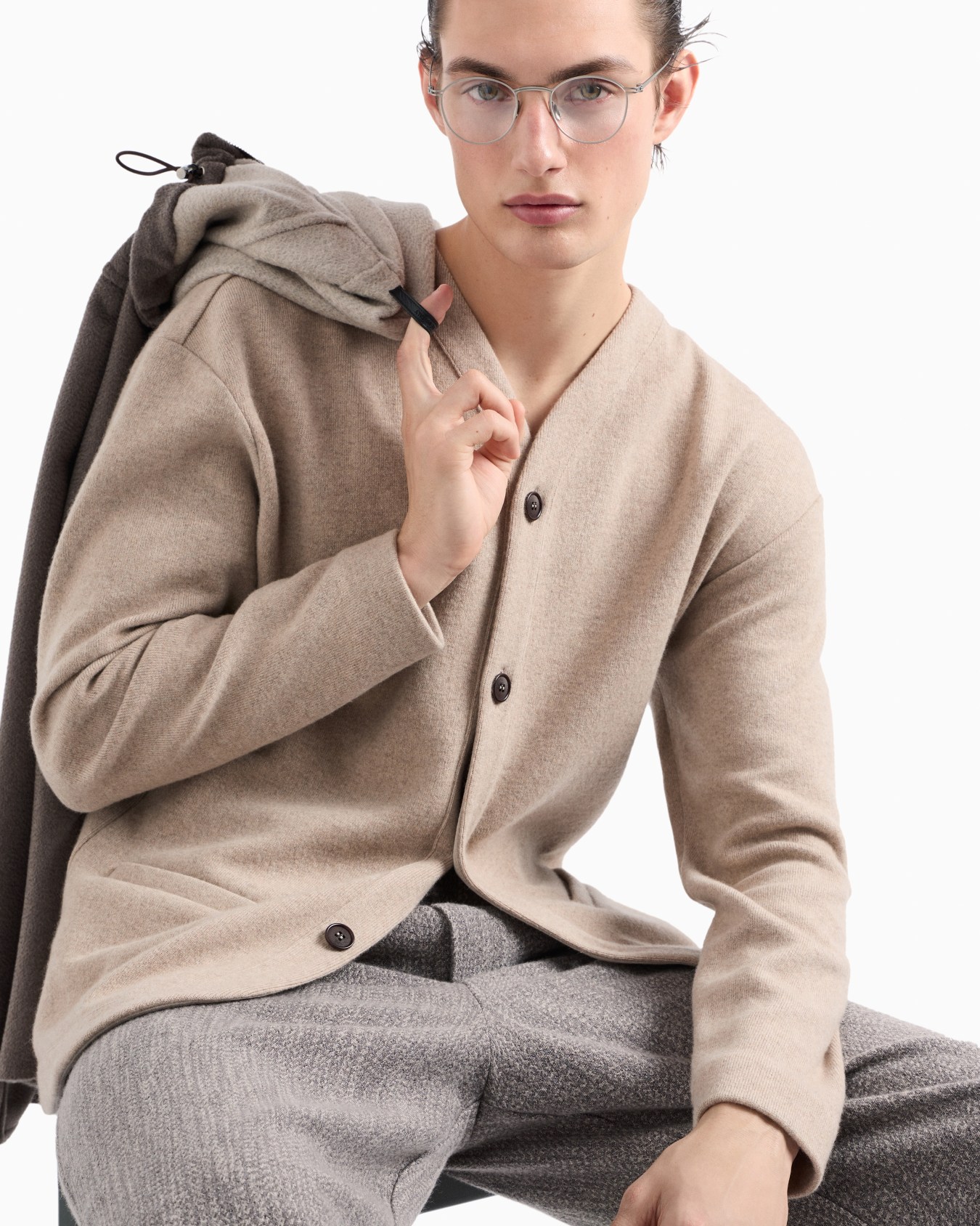 Hooded blouson in double cashmere Slide 6