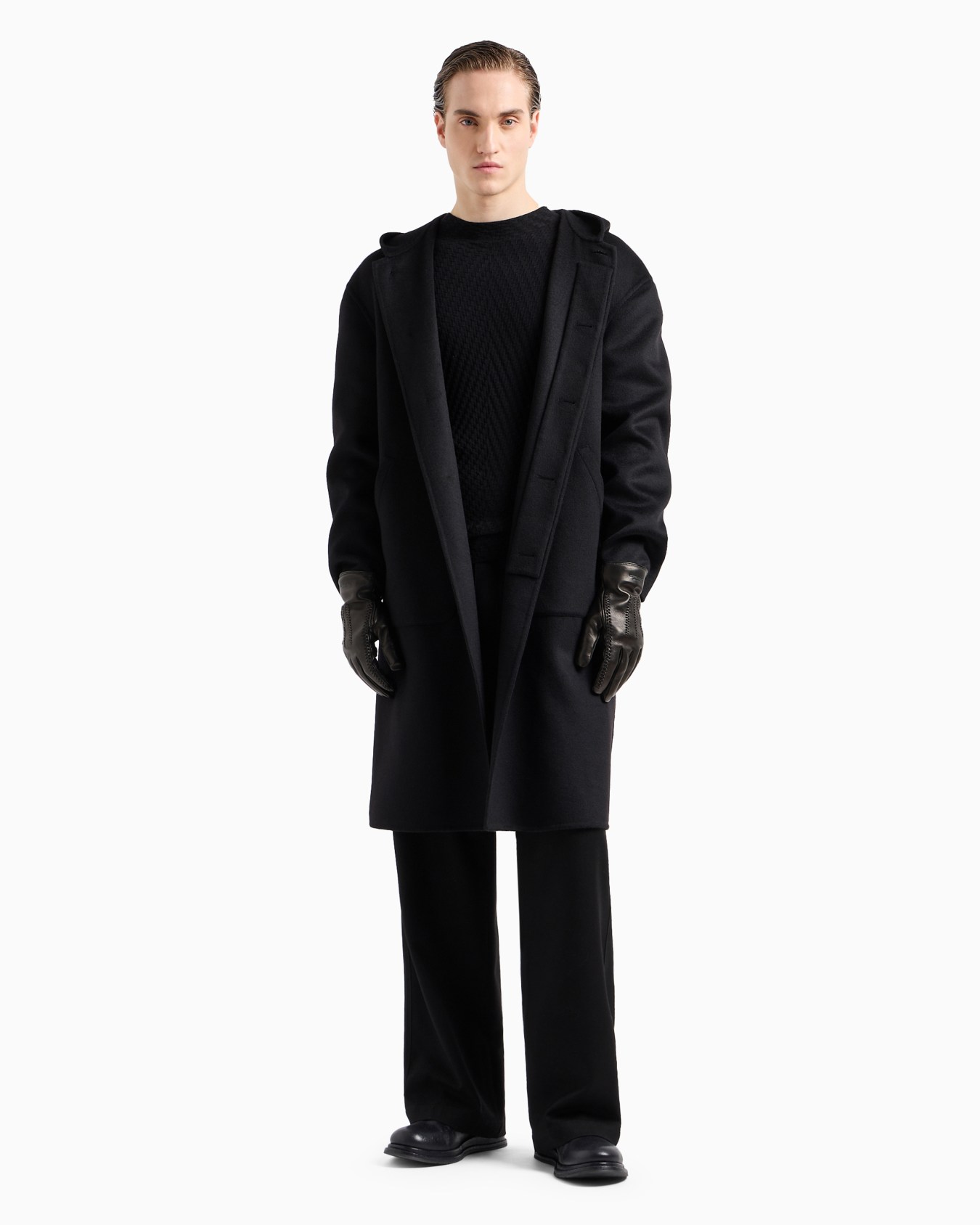 Coat in double-faced cashmere cloth Slide 3