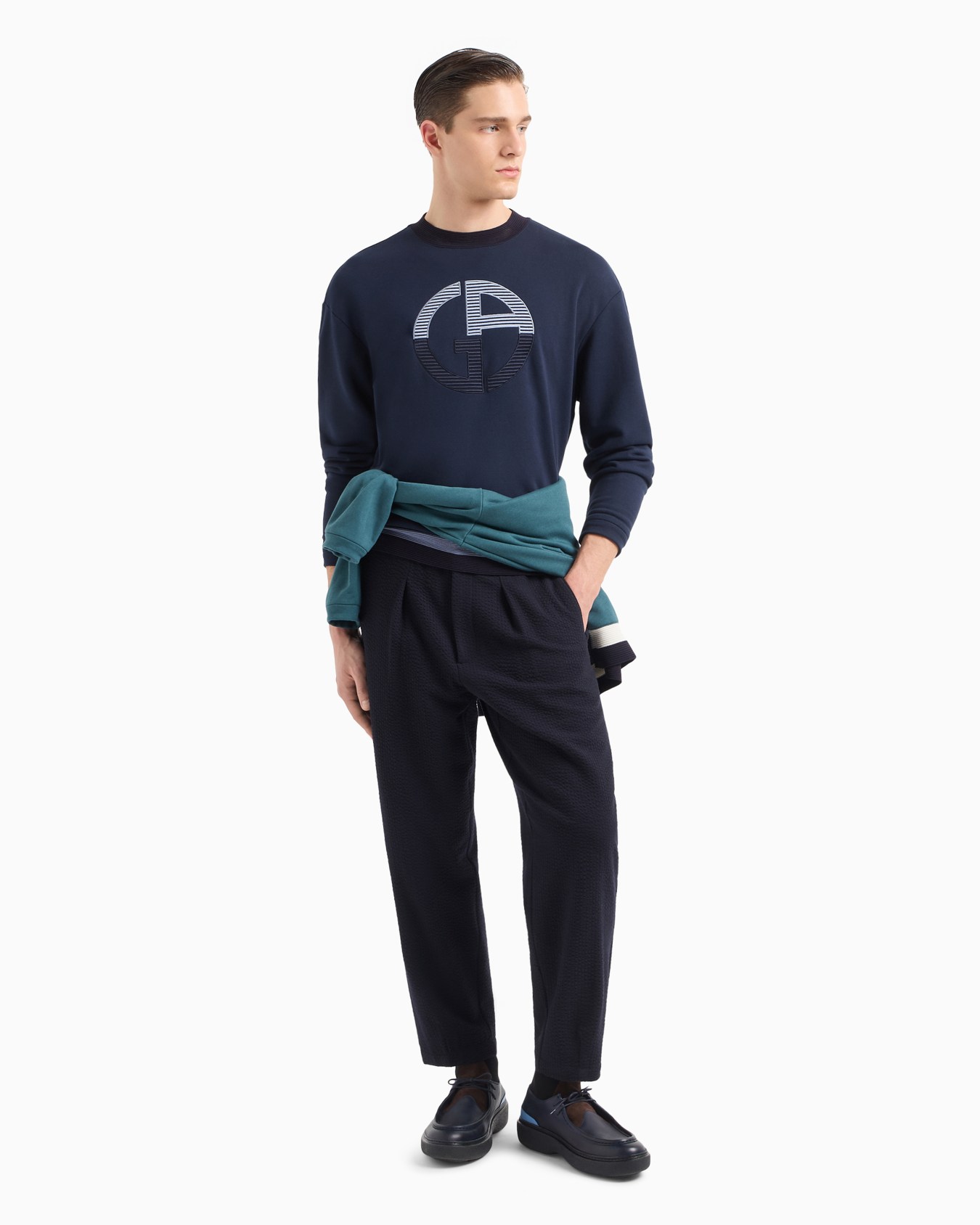 Sudadera de cuello redondo en algodón y cachemir con maxilogotipo Diapositiva 3