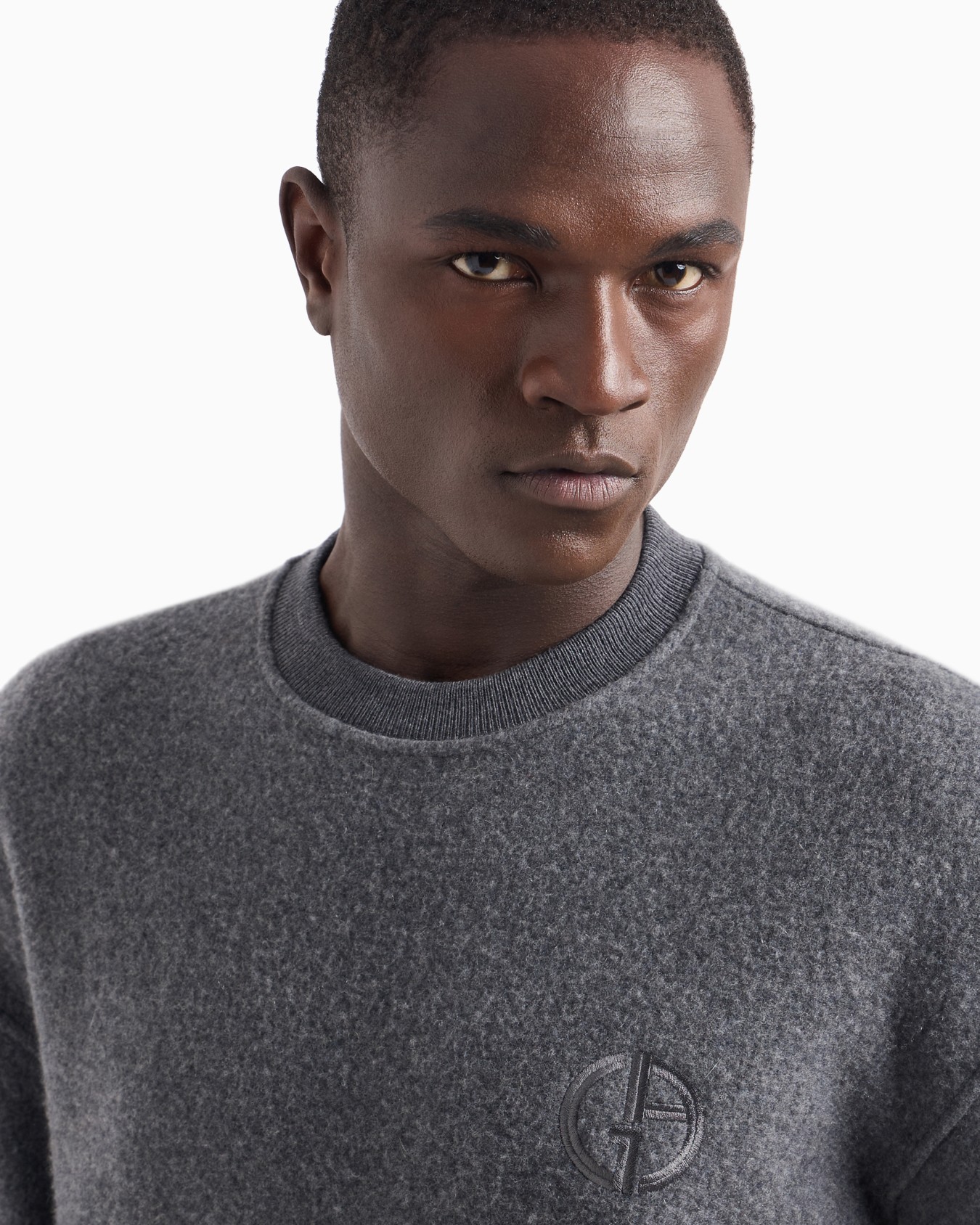 Cashmere fleece crew-neck sweatshirt Slide 4