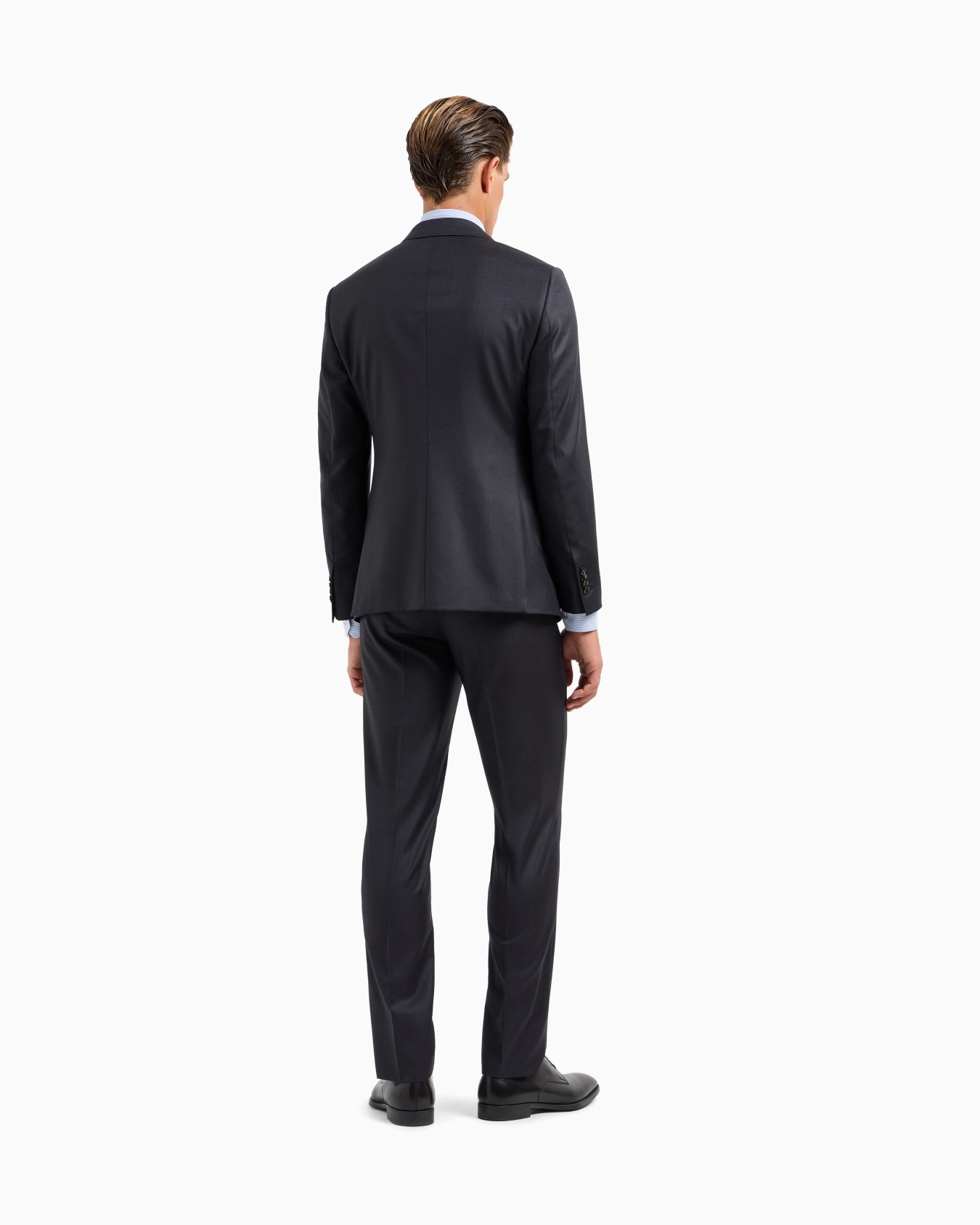 Manhattan Line virgin-wool single-breasted suit with a micro-check motif Slide 2