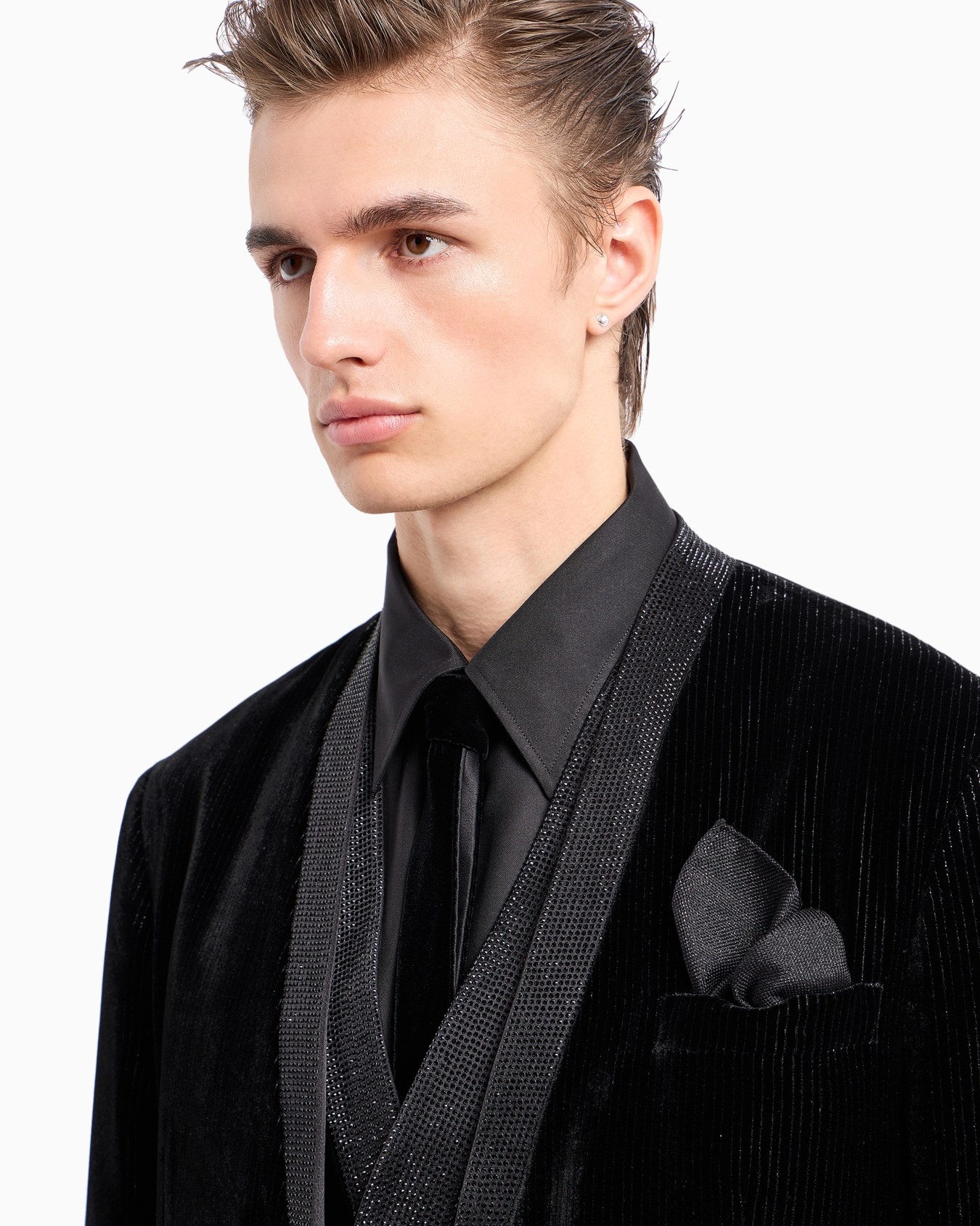 Giorgio’s single-breasted, tuxedo jacket in shiny pinstriped velvet Slide 5