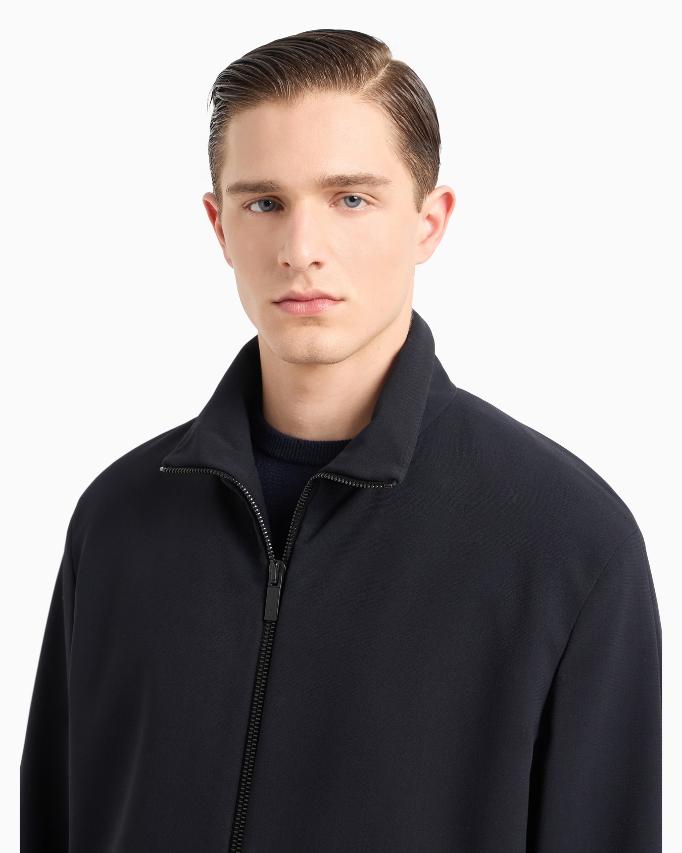 Long technical wool pea coat  Slide 4