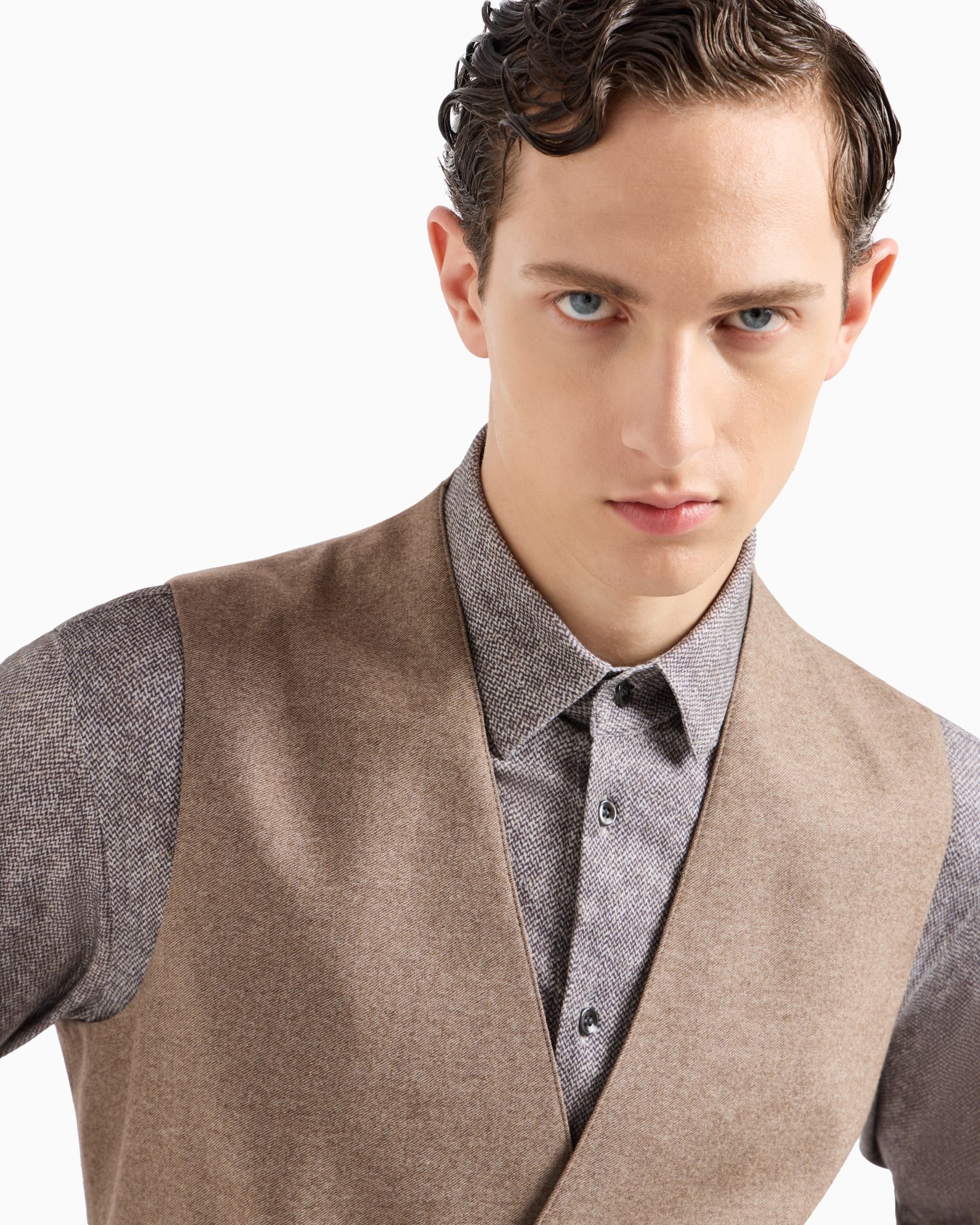 Double breasted waistcoat in denim-effect virgin wool and cashmere Slide 4
