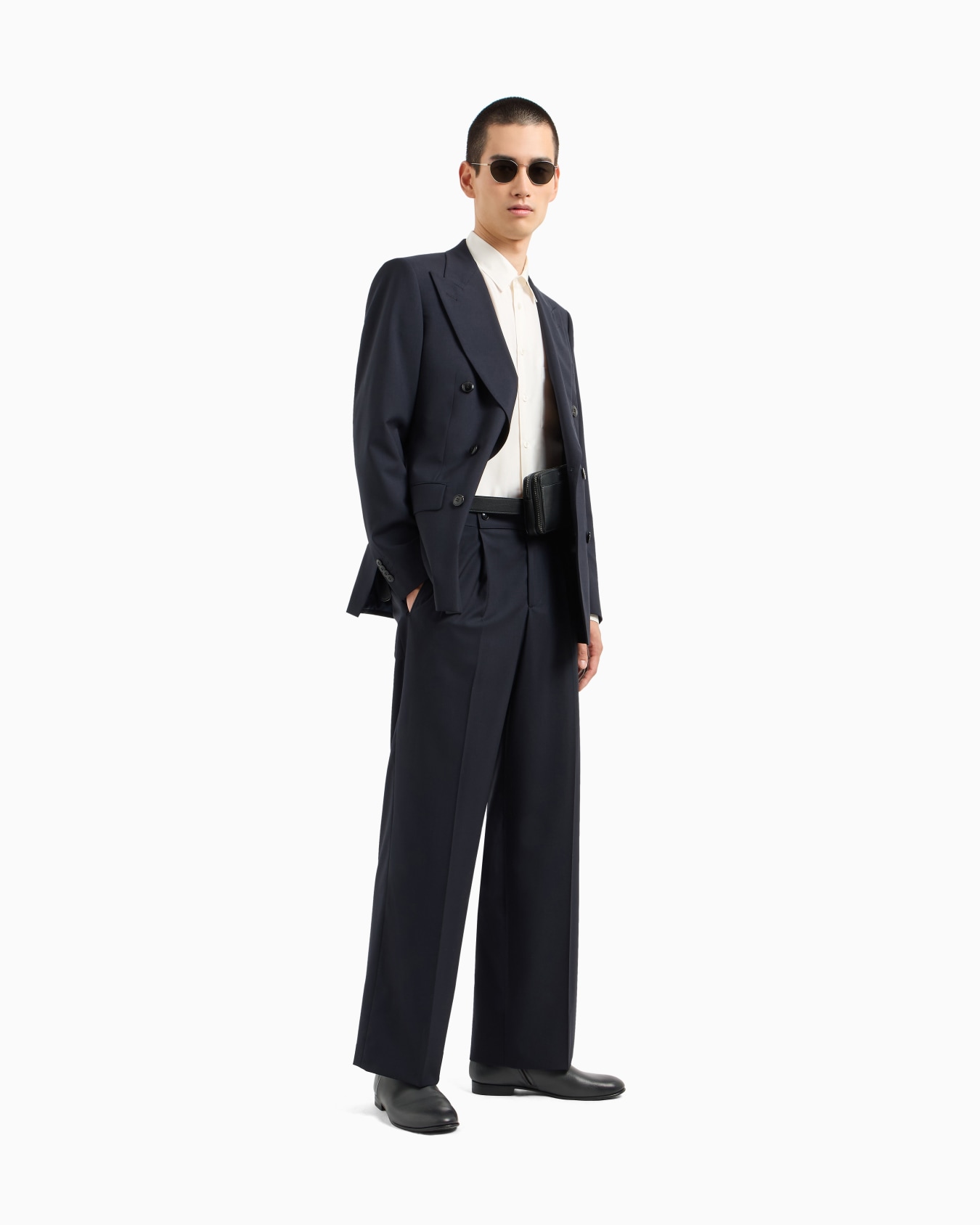 Virgin wool and cashmere double-breasted Royal line suit Slide 1