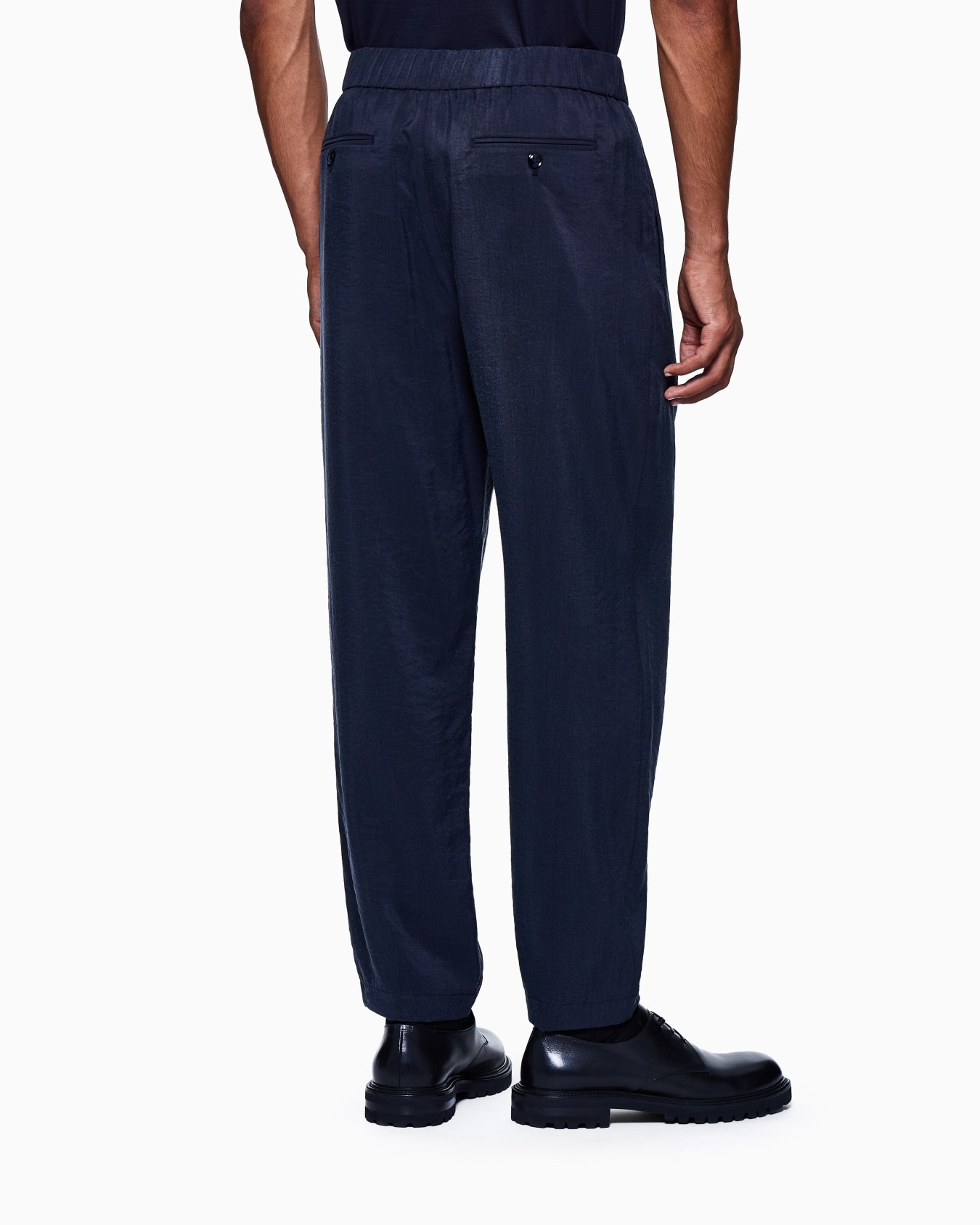 Washed, silk-blend, single-pleat trousers Slide 2