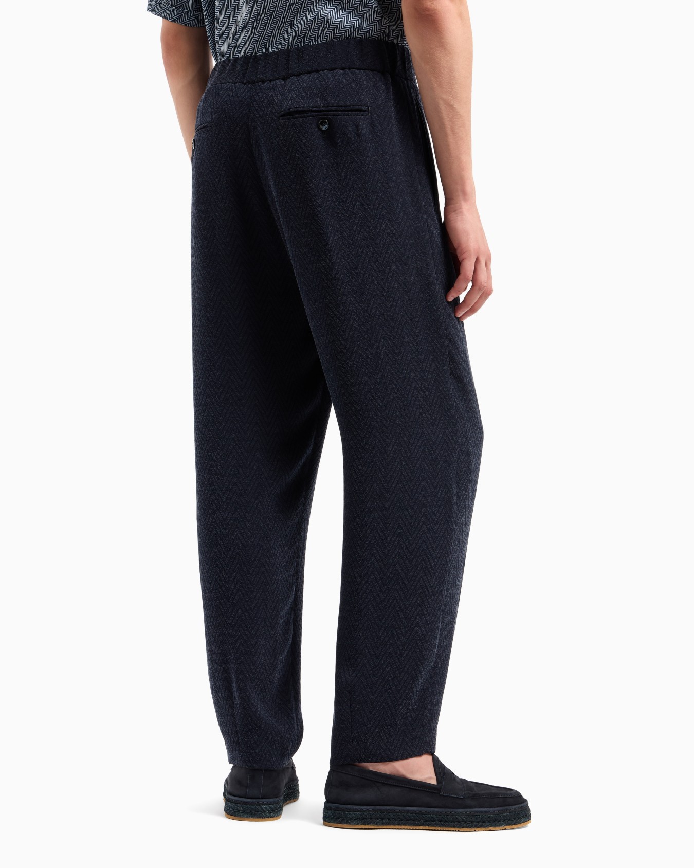 Pantalon à une pince en cupro et viscose chevron Diapositive 3