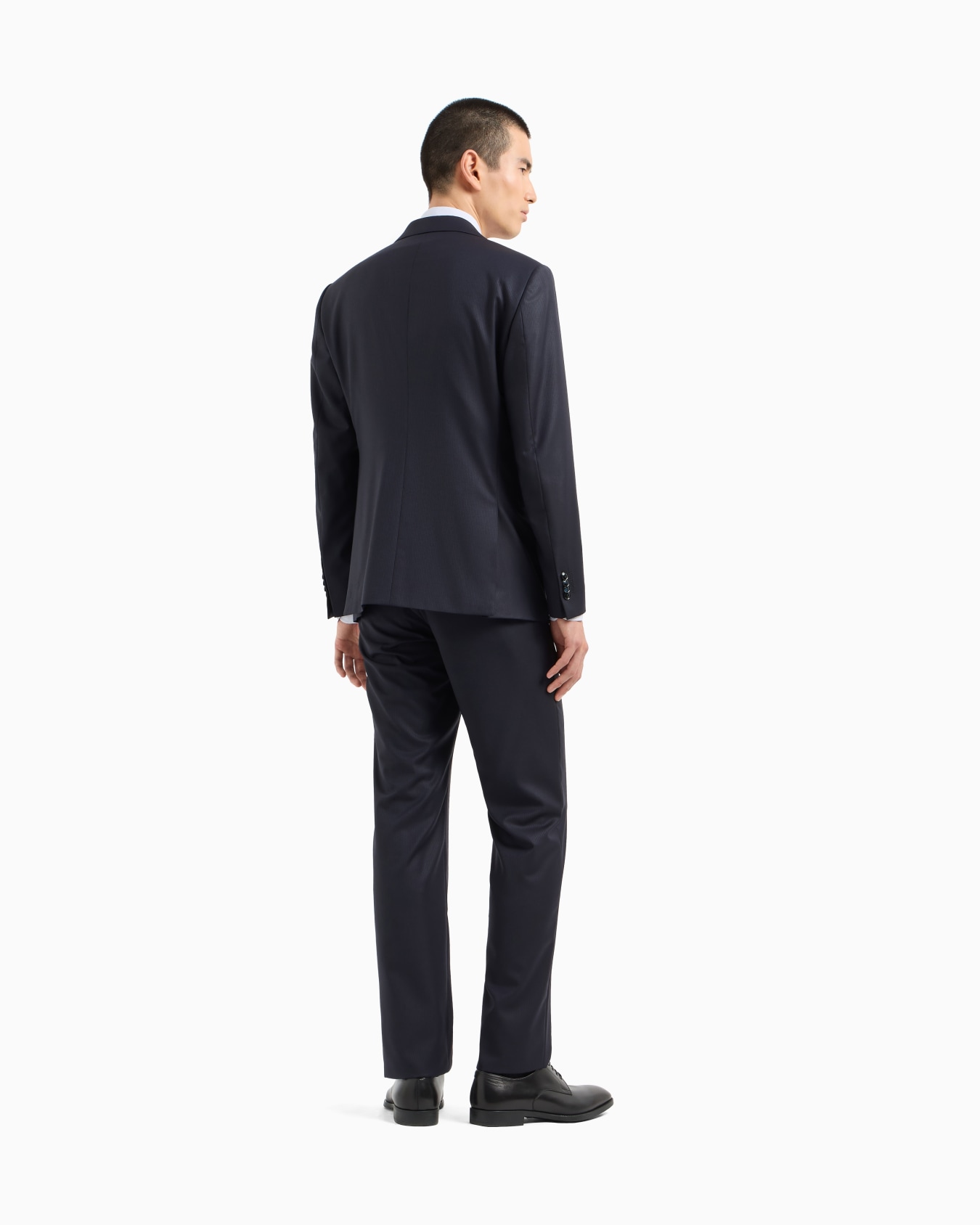 Soho line single-breasted suit in a virgin wool canneté-effect jacquard weave Slide 2