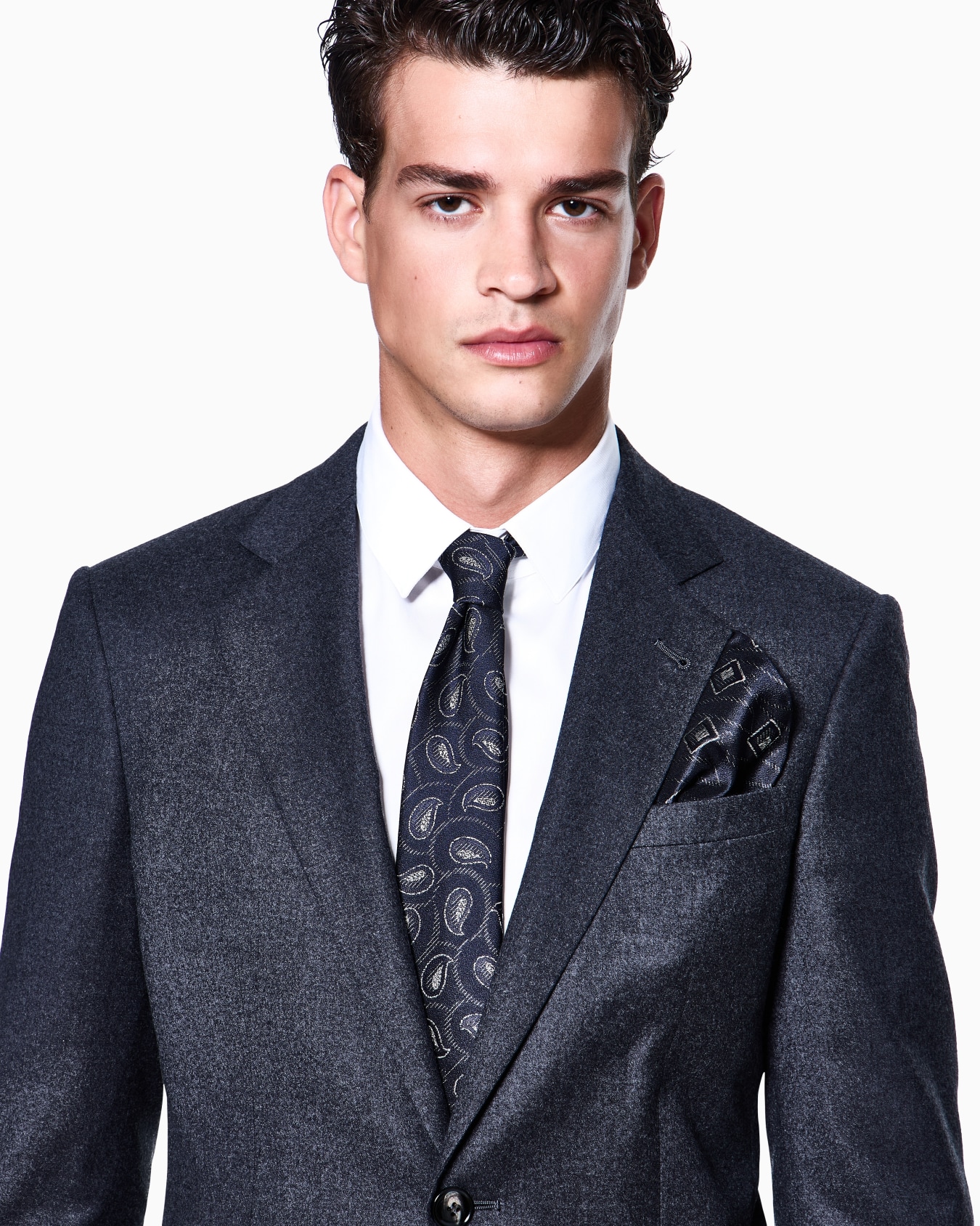 Soho Line single-breasted suit in lightweight wool flannel Slide 3