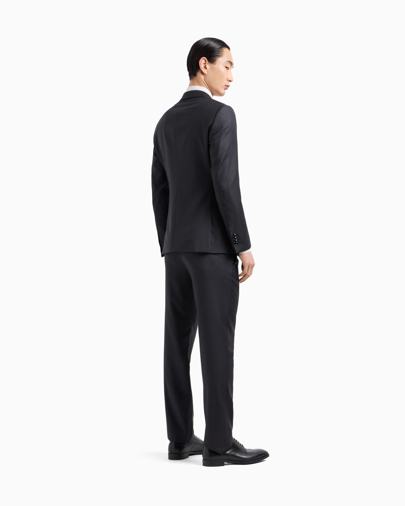 Soho Line, single-breasted, micro-pinstriped wool suit Slide 2