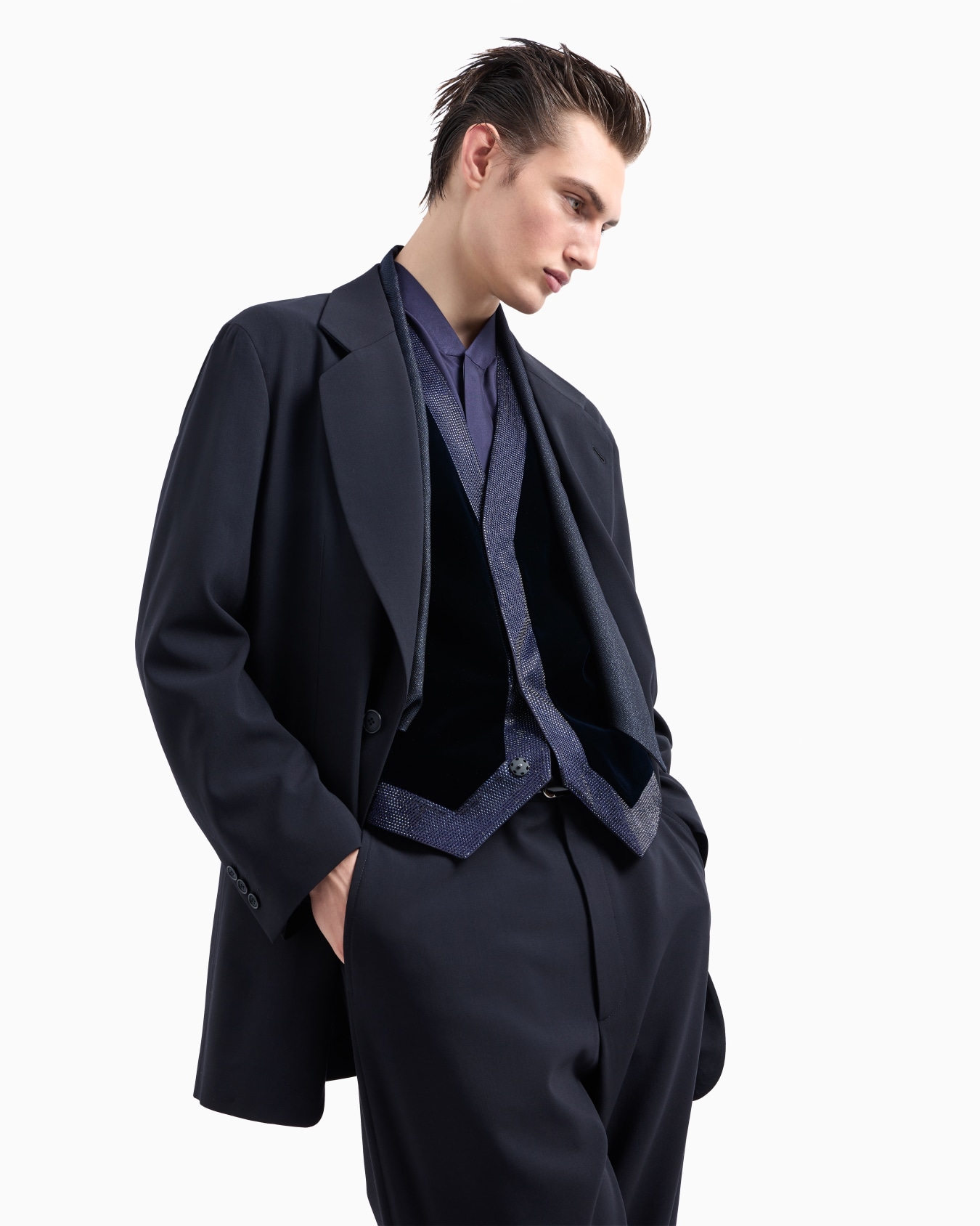 Heritage Line single-breasted pure wool crêpe suit Slide 7