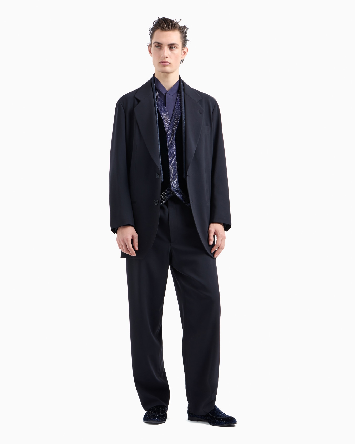 Heritage Line single-breasted pure wool crêpe suit Slide 4