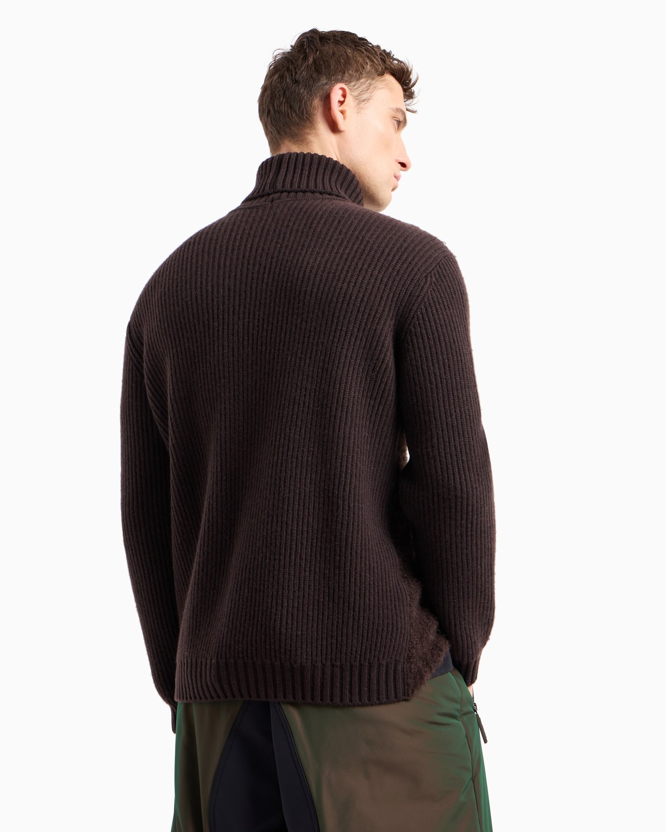 Mock-neck jumper in bouclé cashmere, wool and silk Slide 2