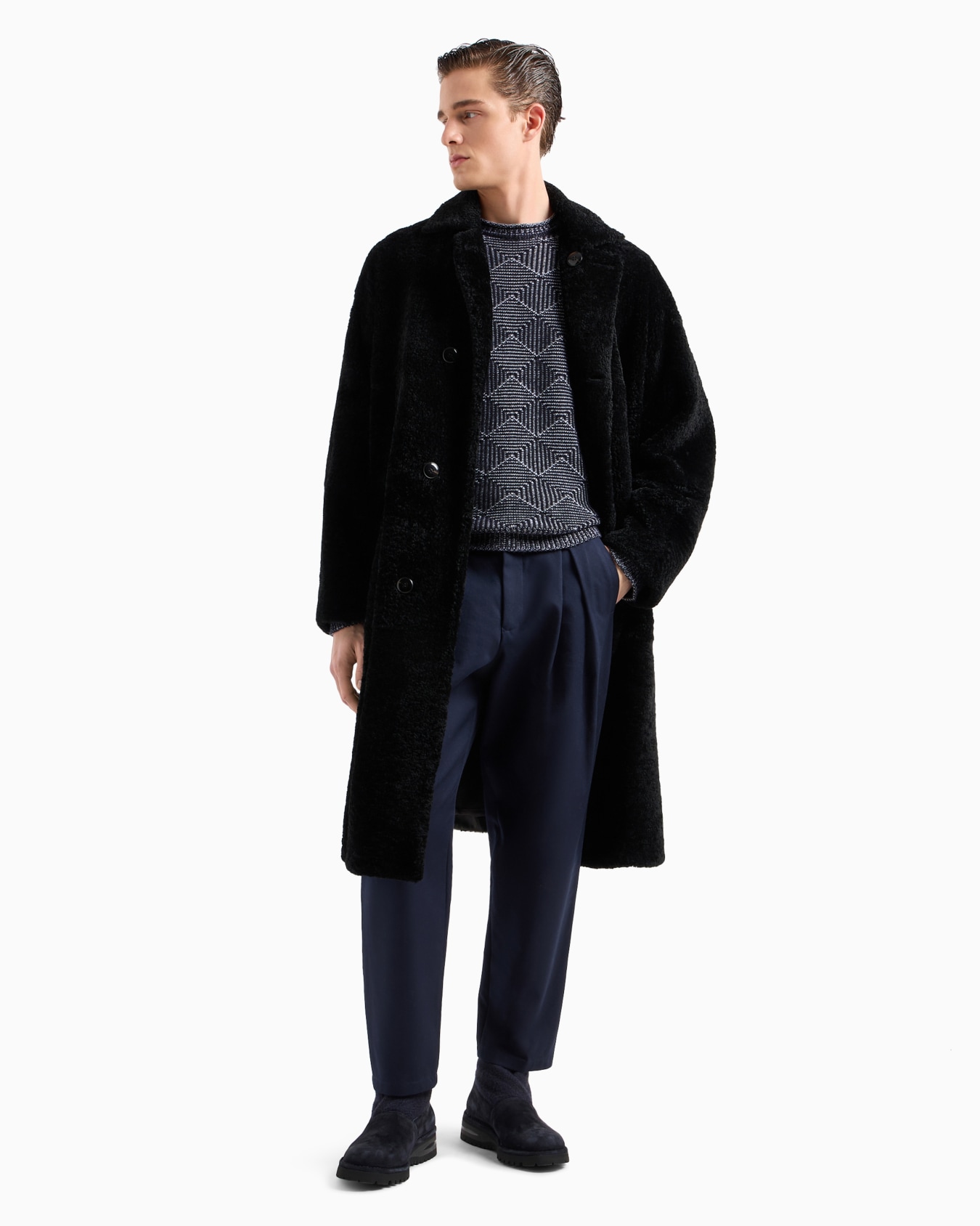 One-pleat trousers in cotton gabardine Slide 3