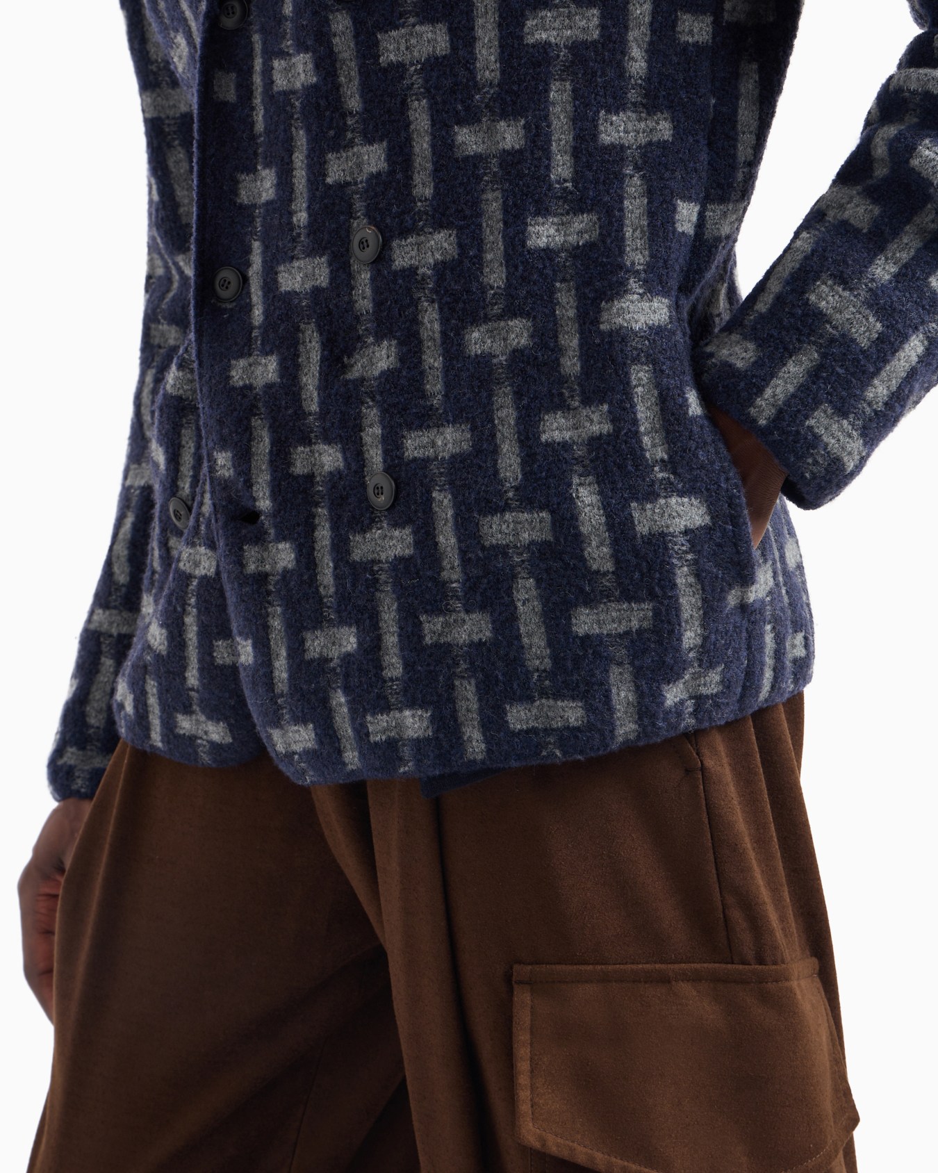 Double-breasted jacket in a jacquard wool blend Slide 7
