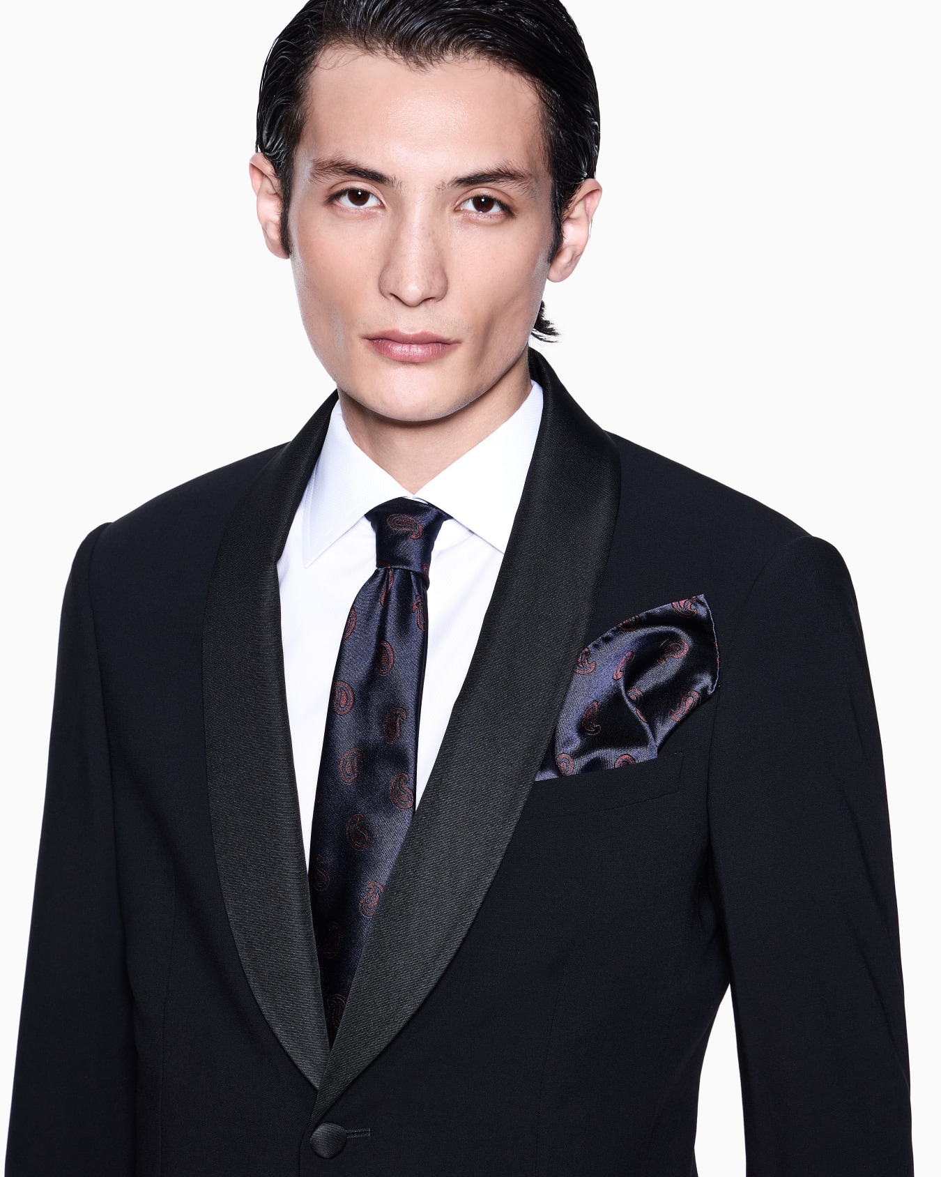 Soho Line single-breasted tuxedo in wool crêpe Slide 3