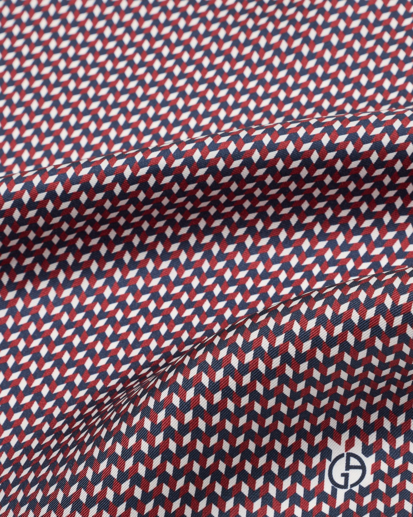 Printed silk pocket square Slide 1