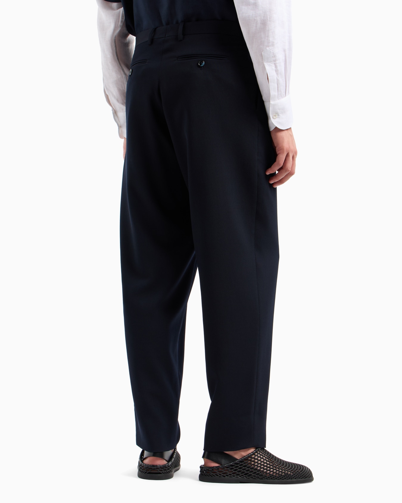 Double-pleat trousers in virgin wool canneté Slide 2