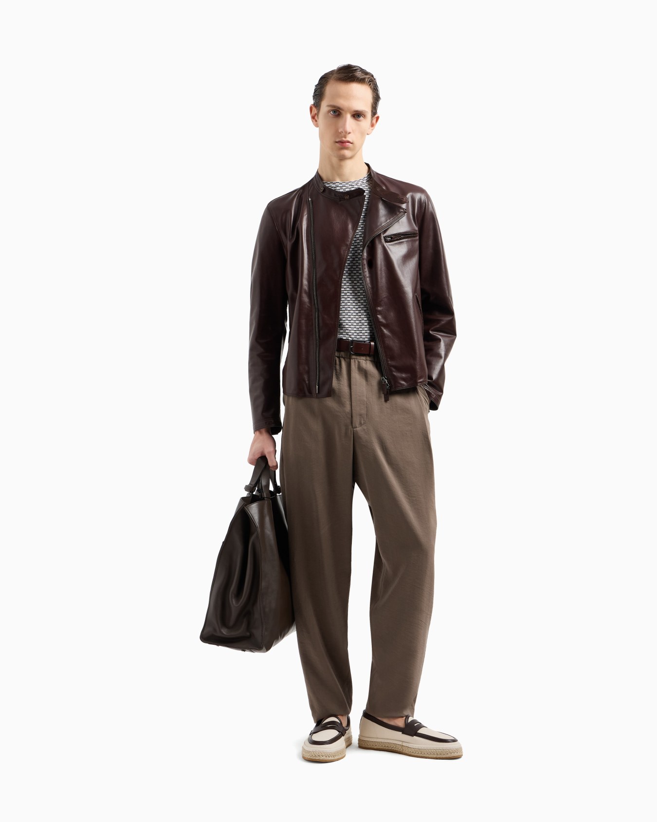 Washed, silk-blend, single-pleat trousers Slide 1