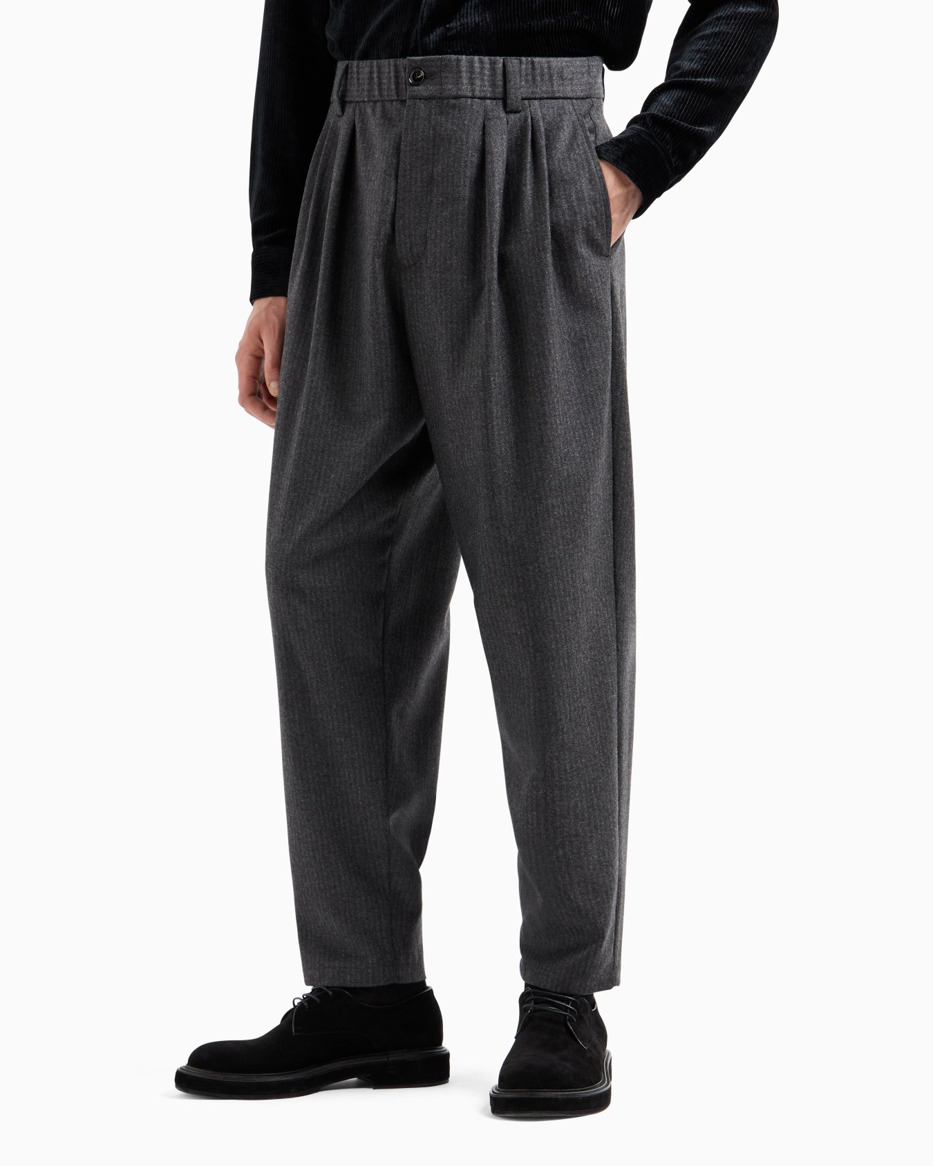 Virgin-wool and cashmere double-dart trousers with jacquard pinstripes Slide 4