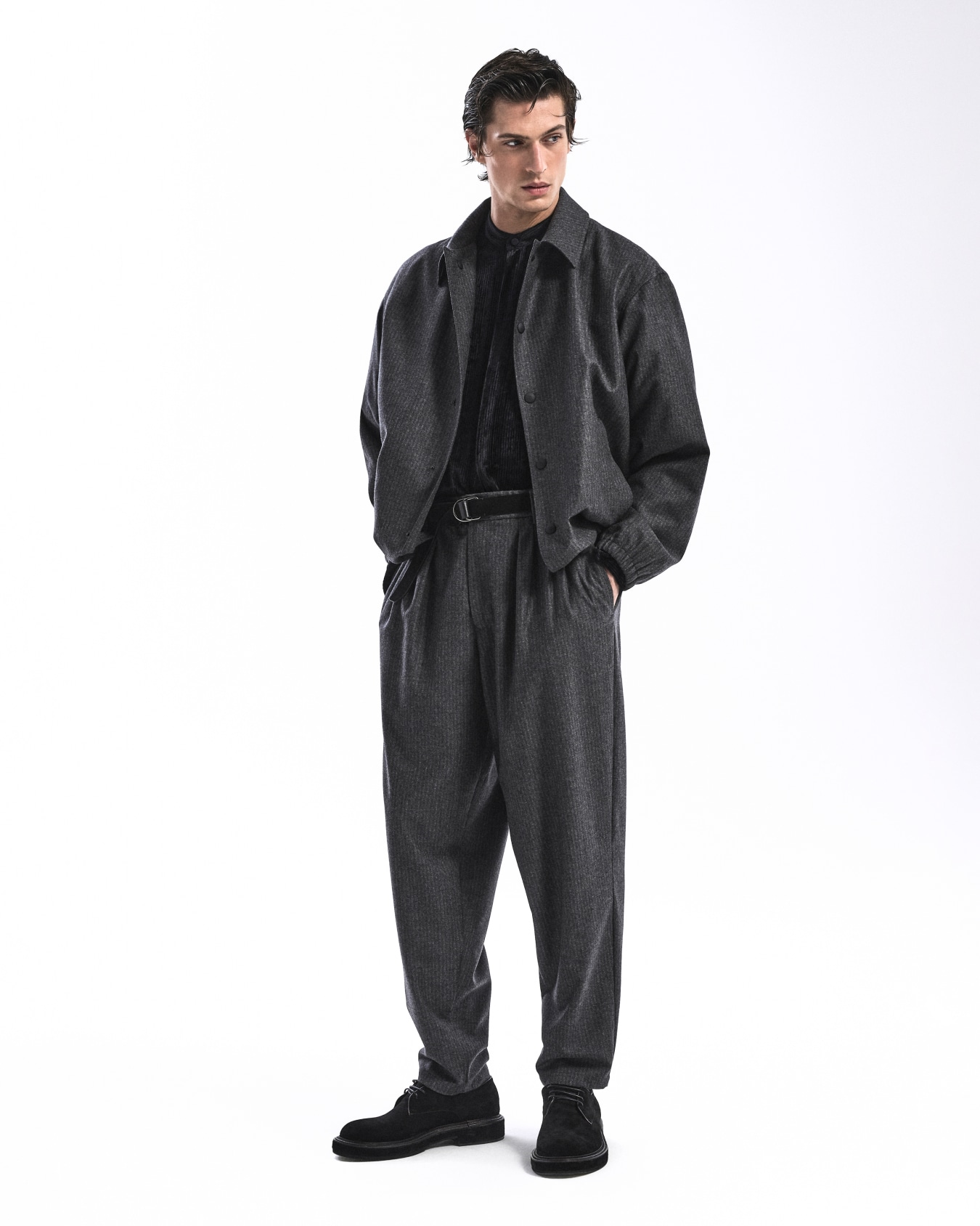 Virgin-wool and cashmere double-dart trousers with jacquard pinstripes Slide 6