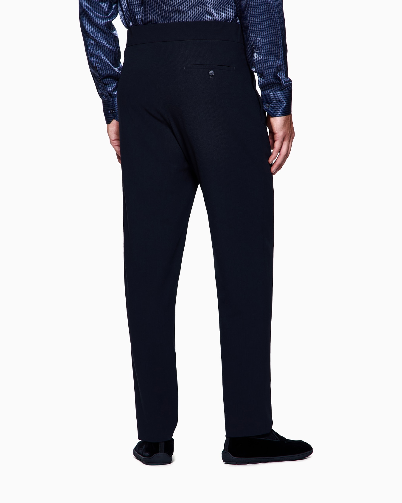 Single-dart, wool-crêpe trousers  Slide 2